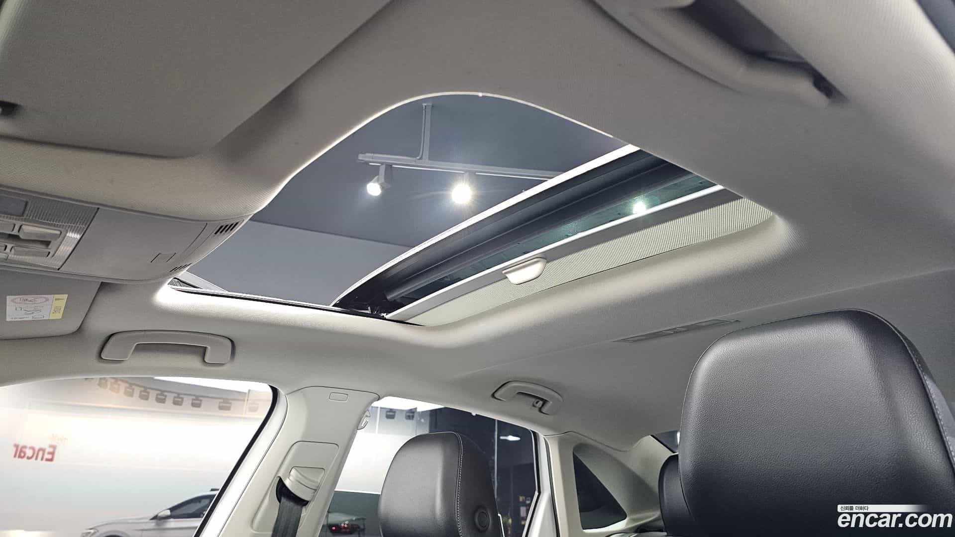 Jetta Volkswagen 2020.10-OPTION-023
