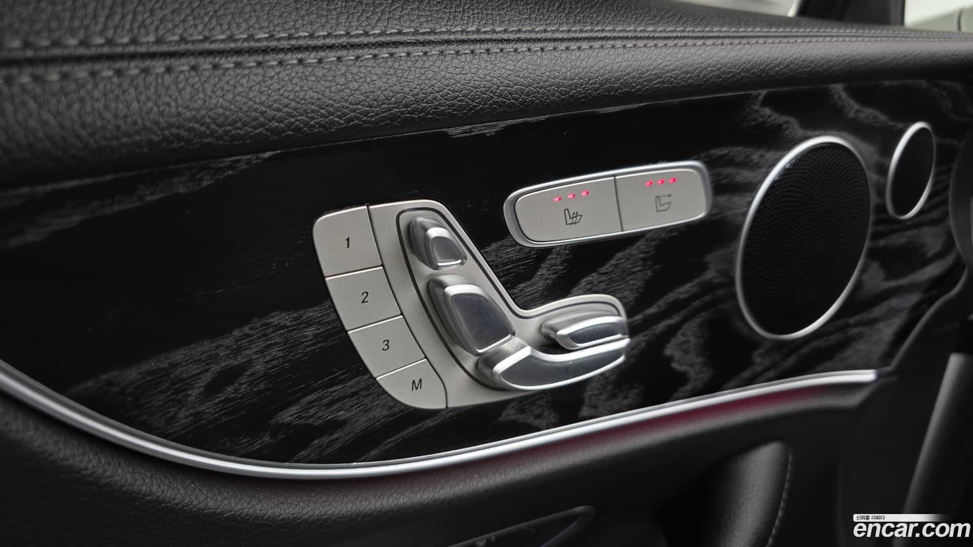 E-Class Mercedes-Benz 2019.11-OPTION-021