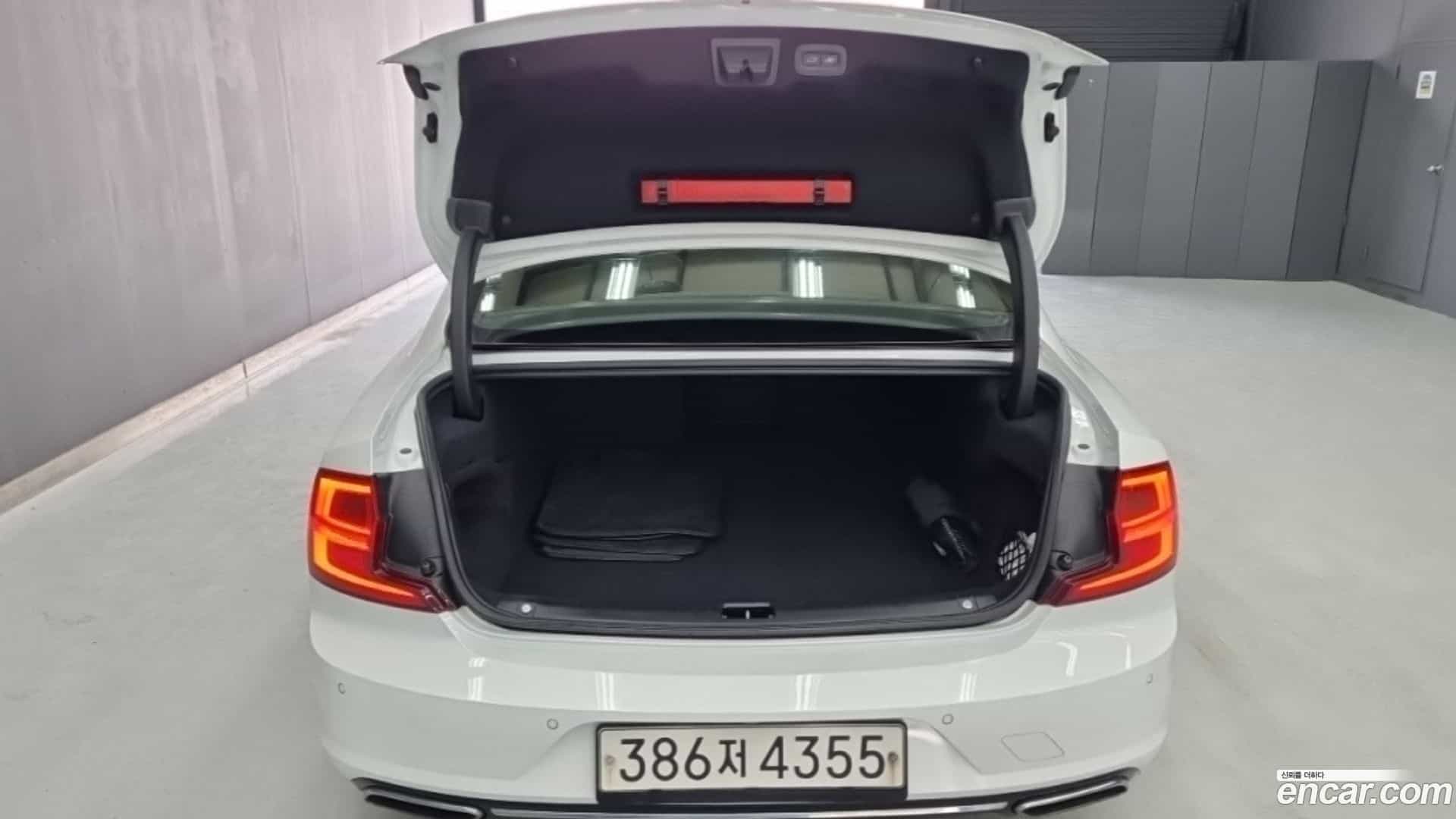 S90 Volvo 2020.5-OPTION-022