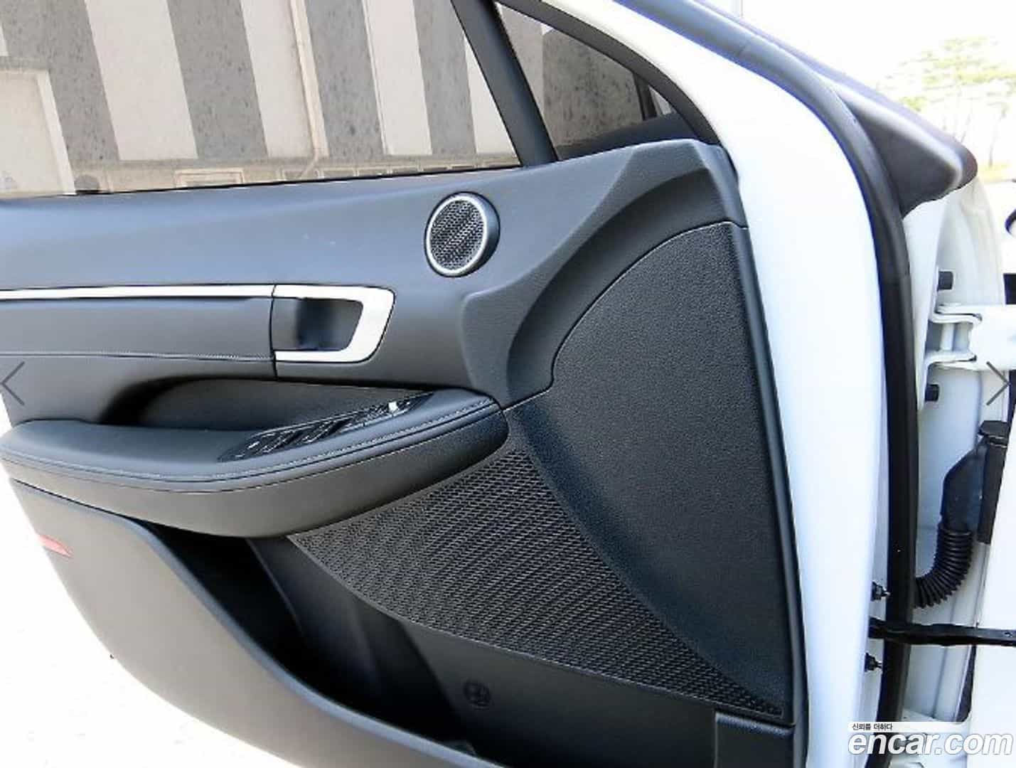 Sonata Hyundai 2021.8-OPTION-015