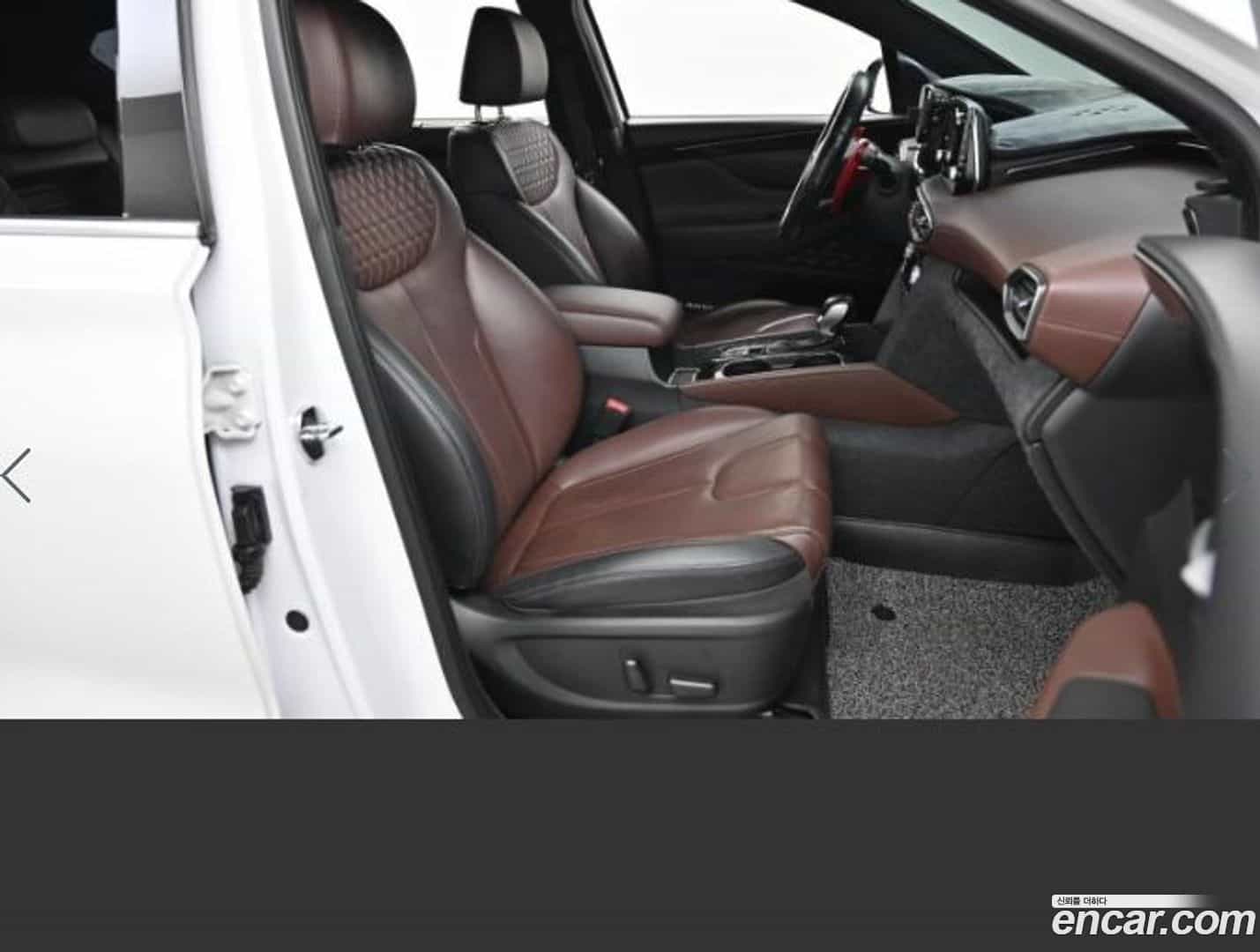 Santafe Hyundai 2020.0-INNER-010