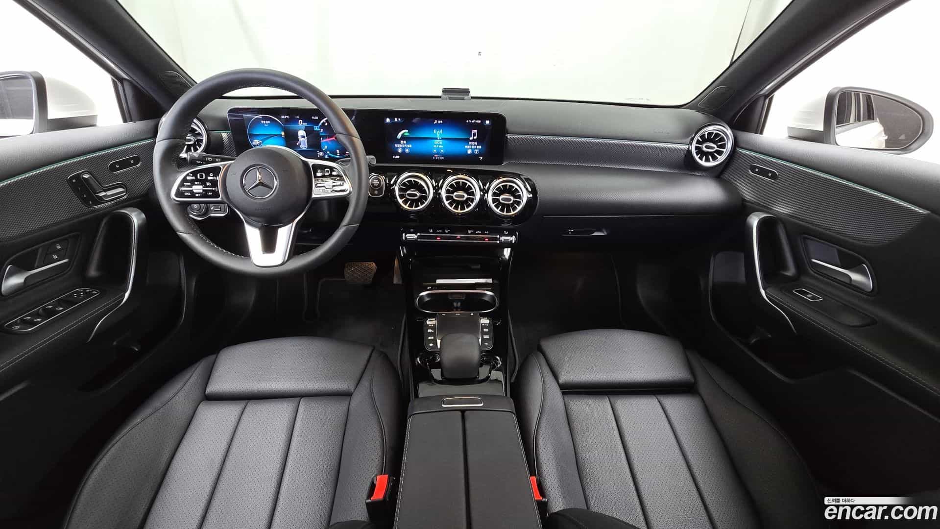A-Class Mercedes-Benz 2021.1-INNER-007
