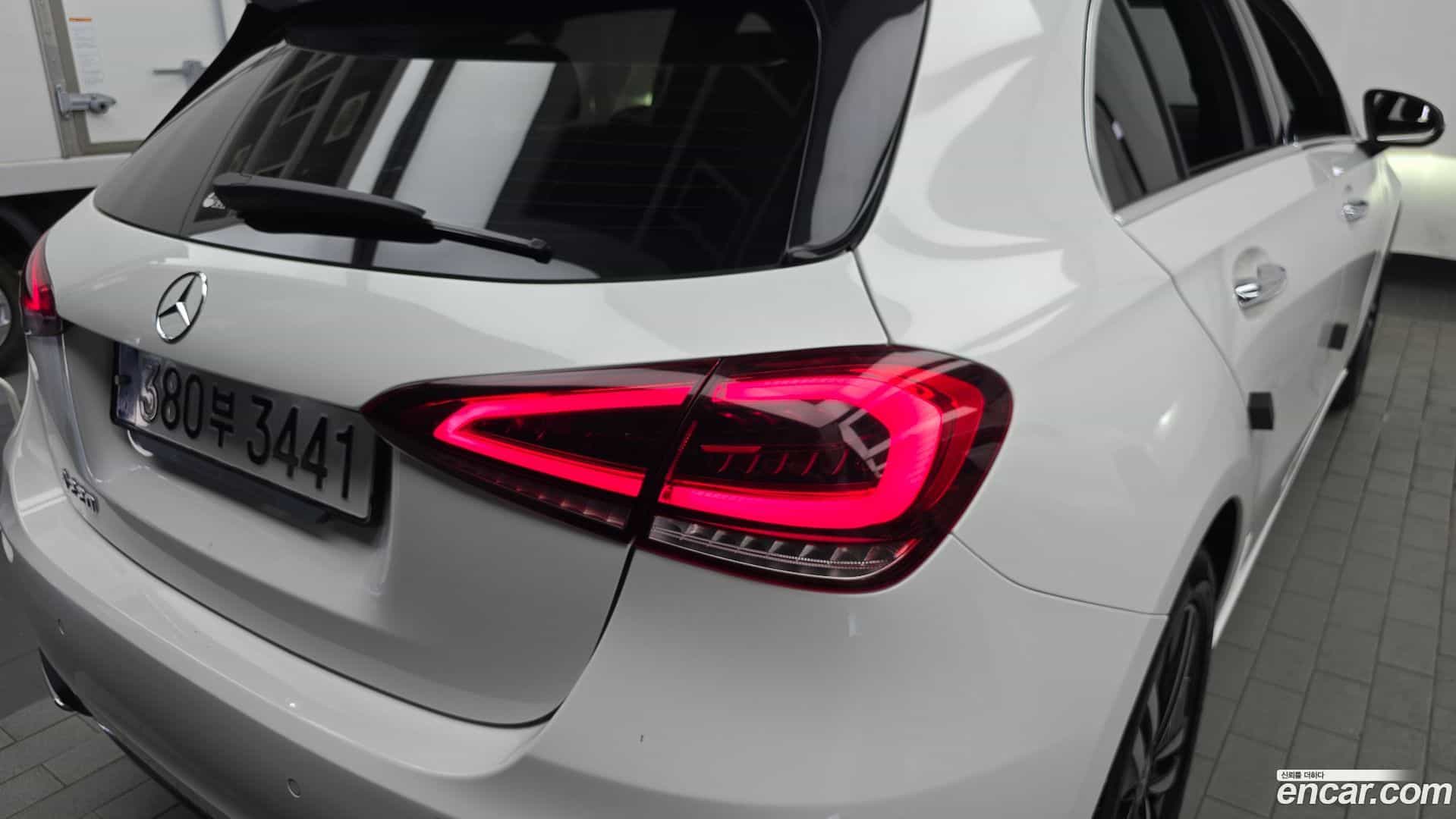 A-Class Mercedes-Benz 2021.1-OUTER-033