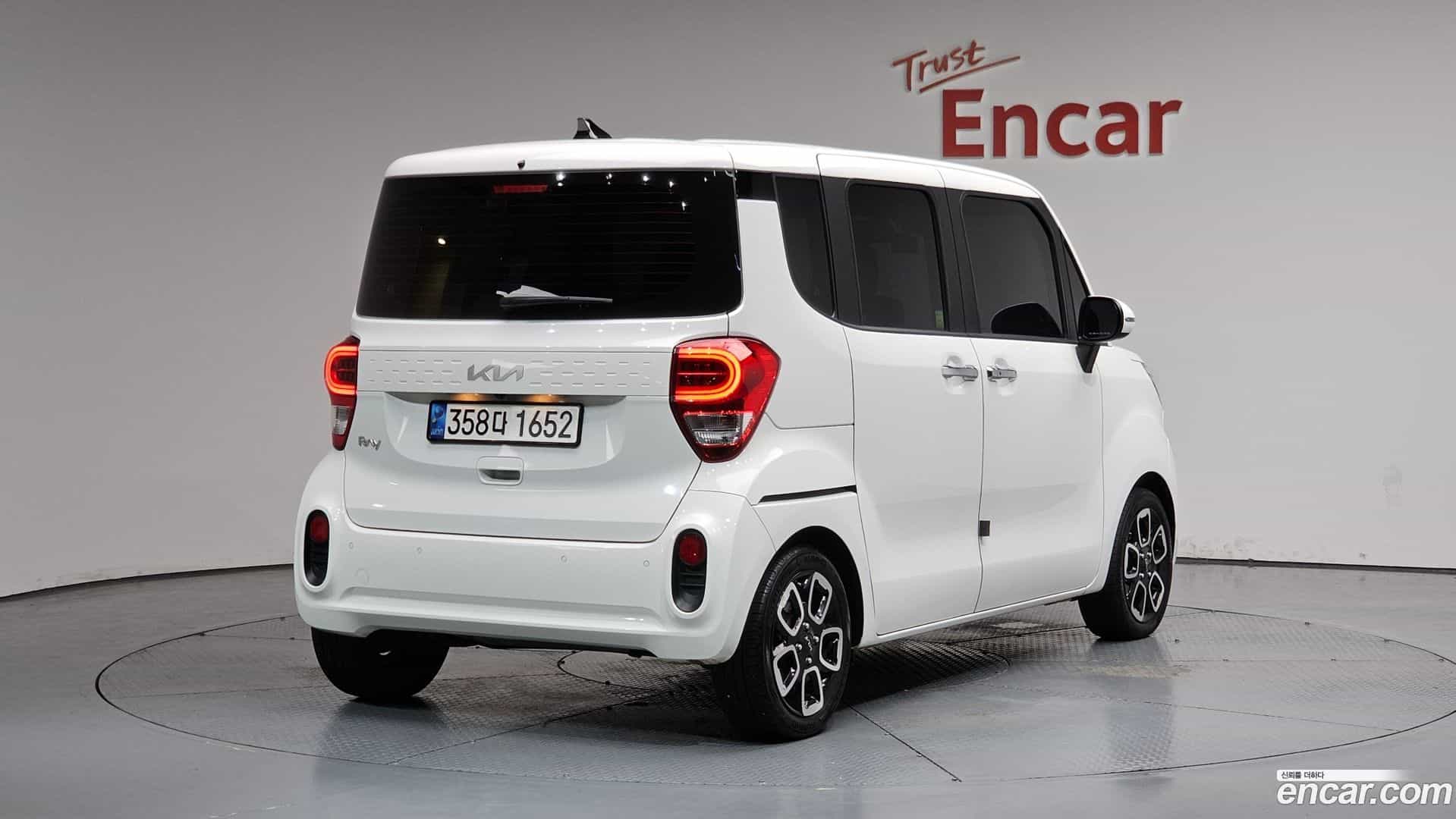 RAY Kia 2021.10-OUTER-002