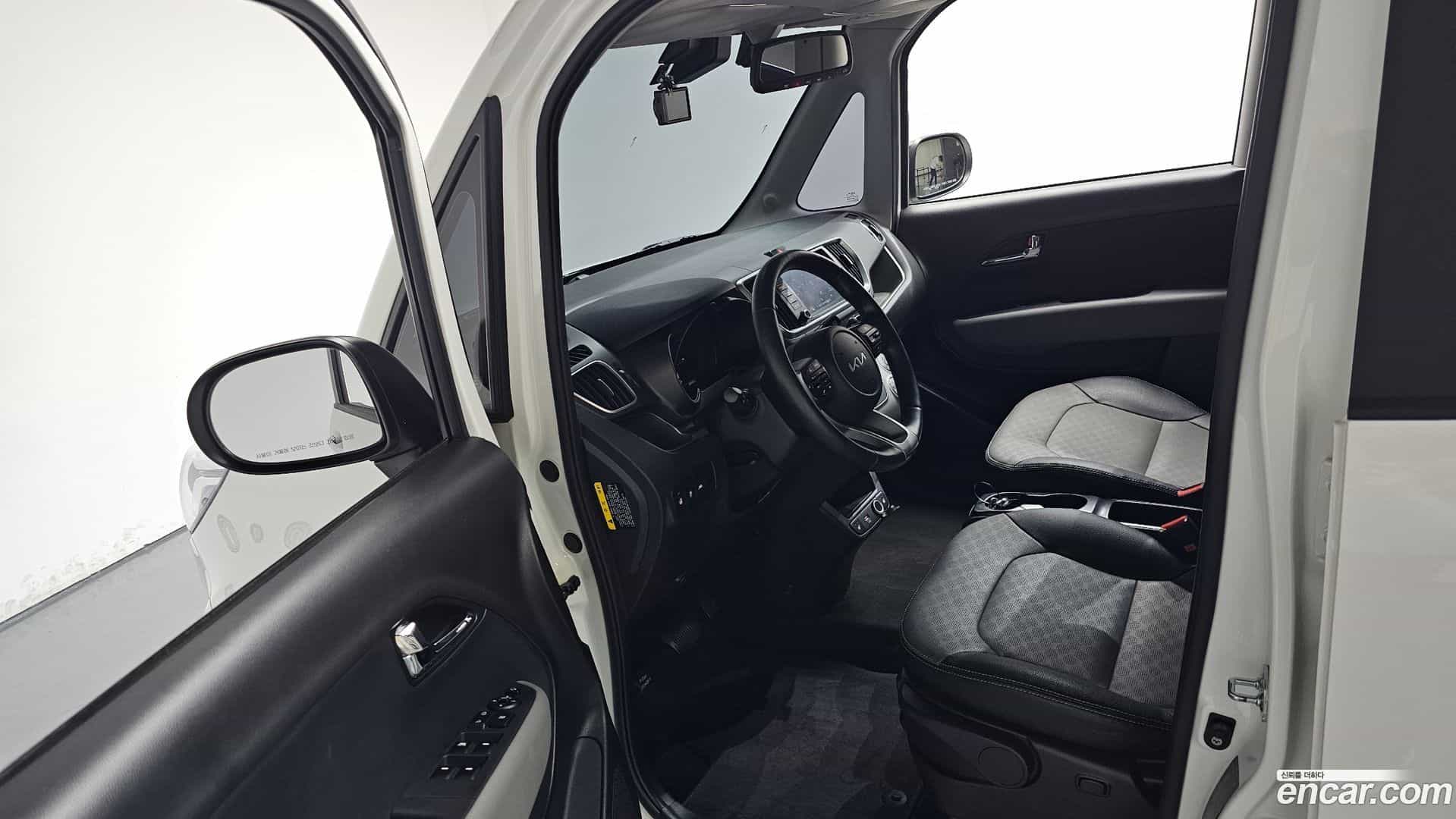 RAY Kia 2021.10-INNER-010