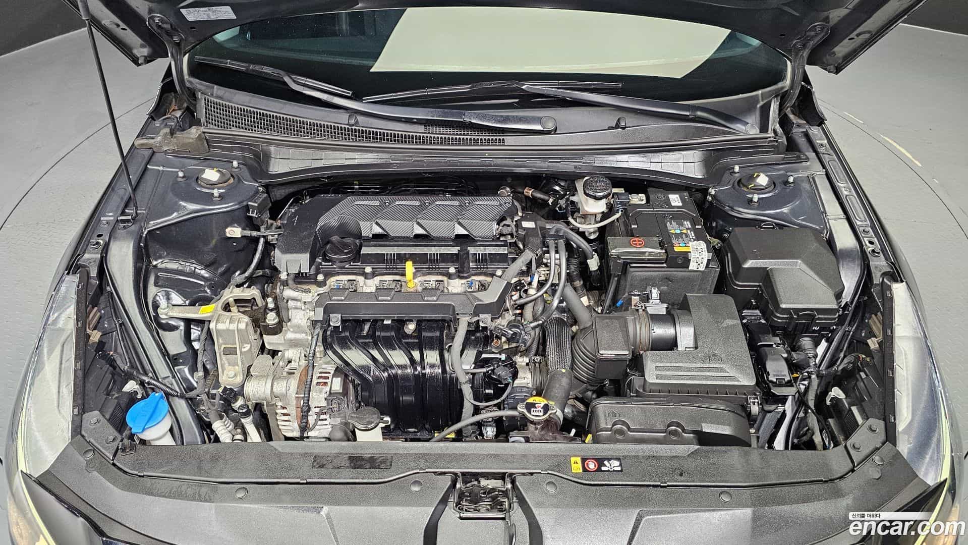AVANTE Hyundai 2022.9-OUTER-006