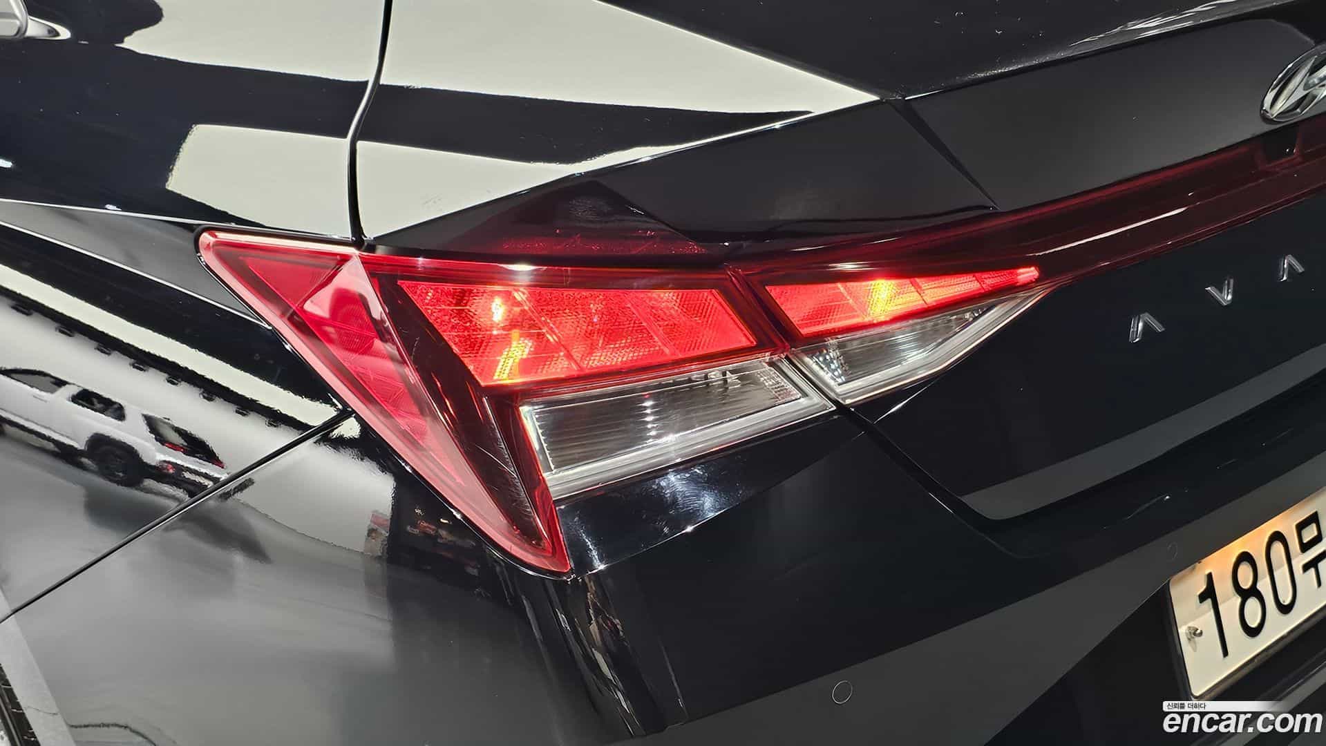 AVANTE Hyundai 2022.9-OUTER-033