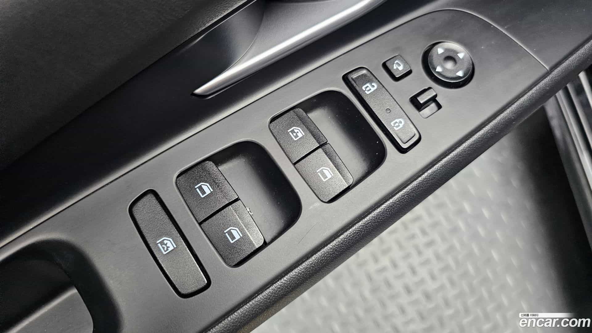 AVANTE Hyundai 2022.9-OPTION-040