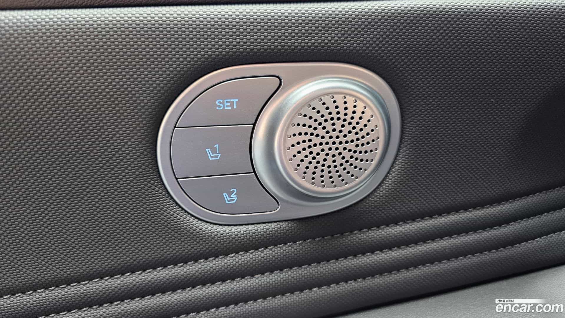 AVANTE Hyundai 2022.9-OPTION-048