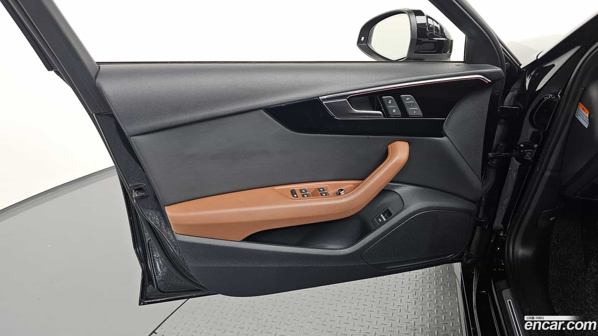 A4 Audi 2021.2-INNER-034