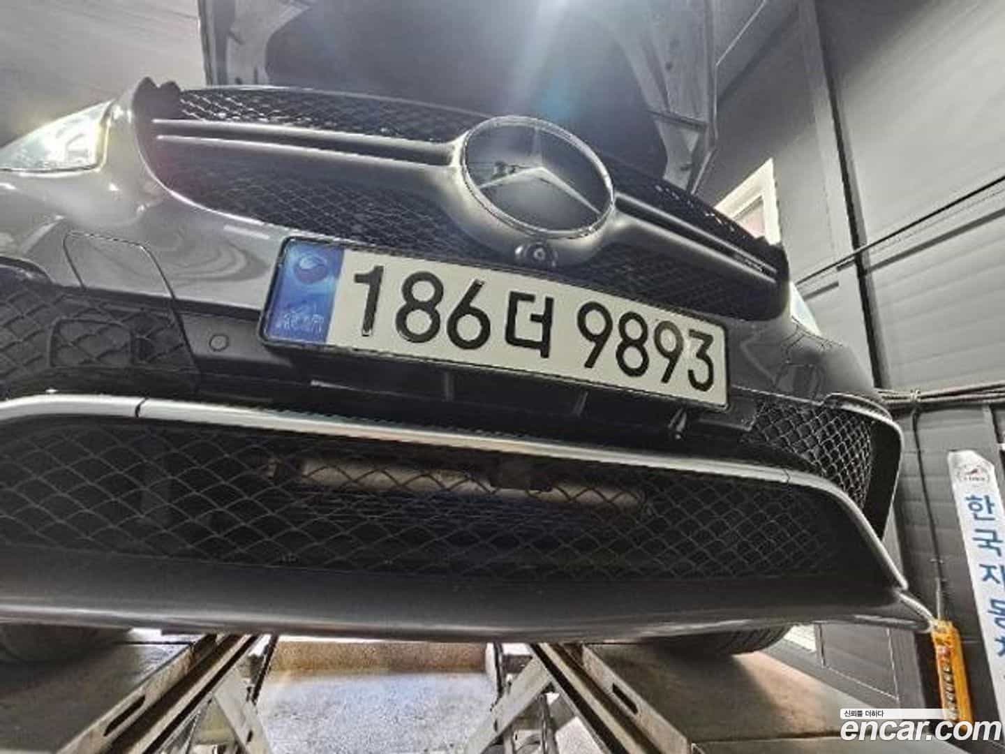 GLE-Class Mercedes-Benz 2019.11-OUTER-002