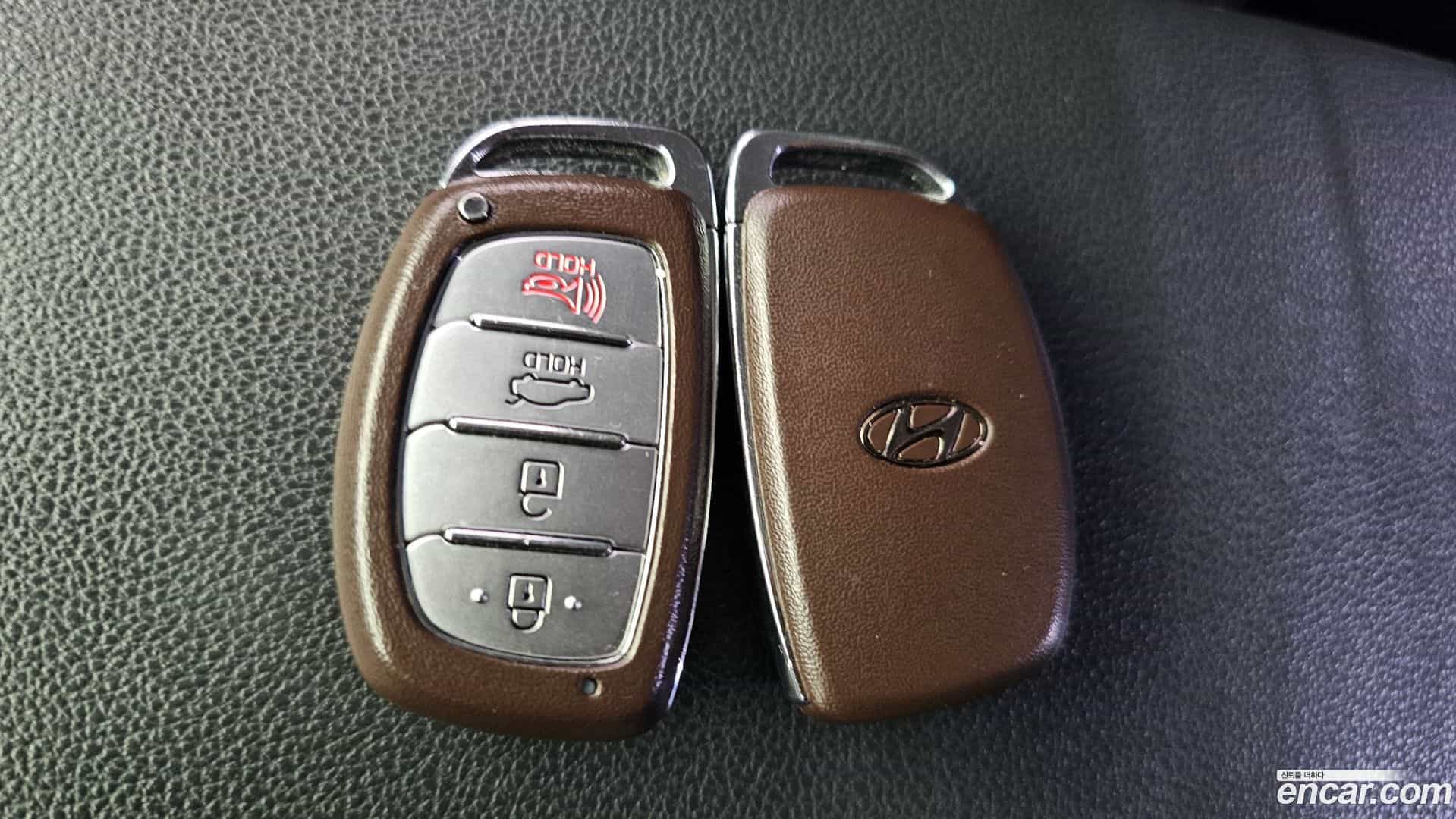 AVANTE Hyundai 2016.5-OPTION-023
