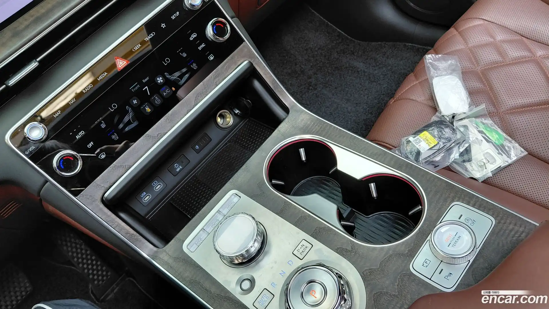 GV80 Genesis 2024.4-INNER-009
