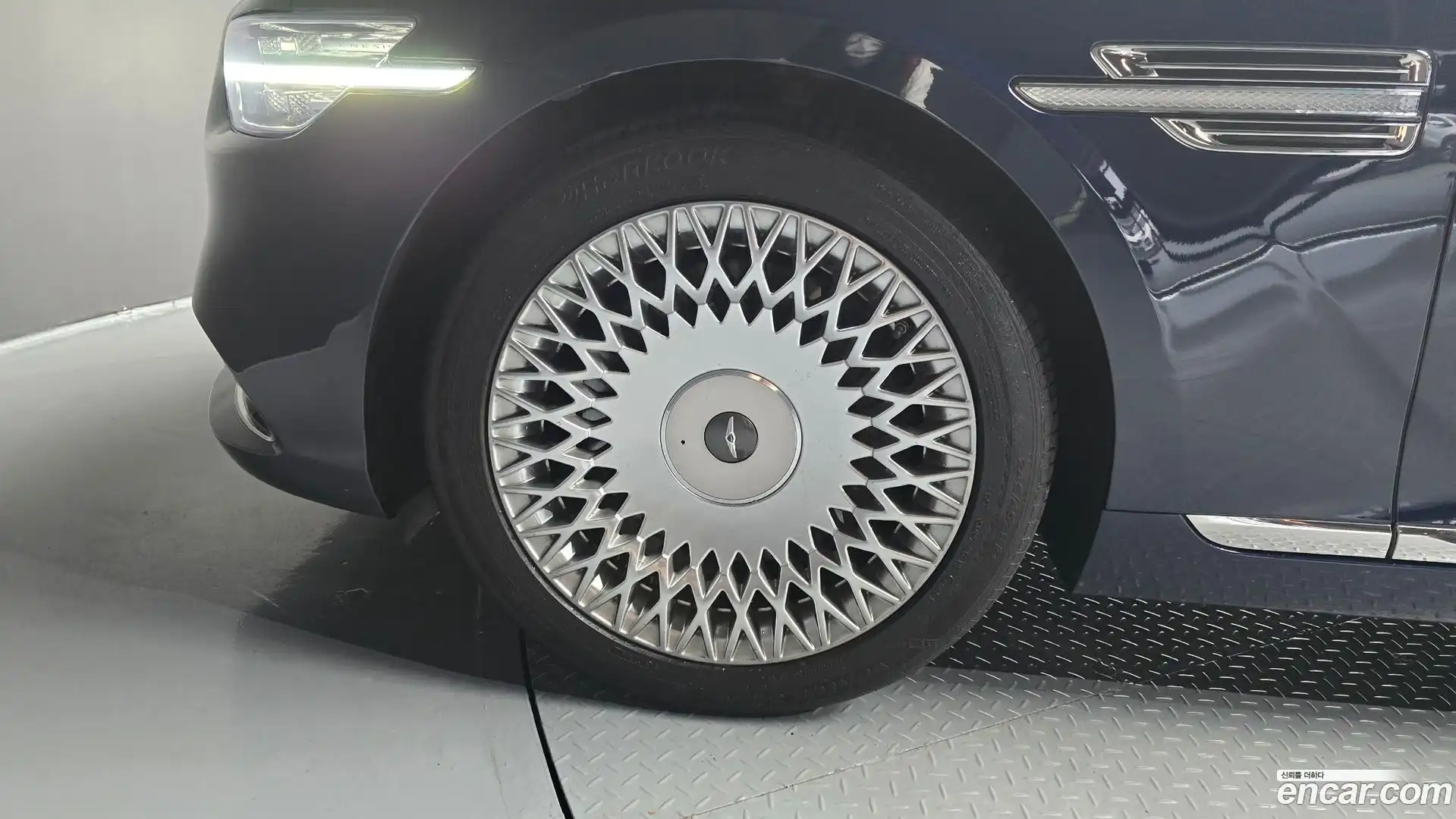 G90 Genesis 2018.11-OUTER-005