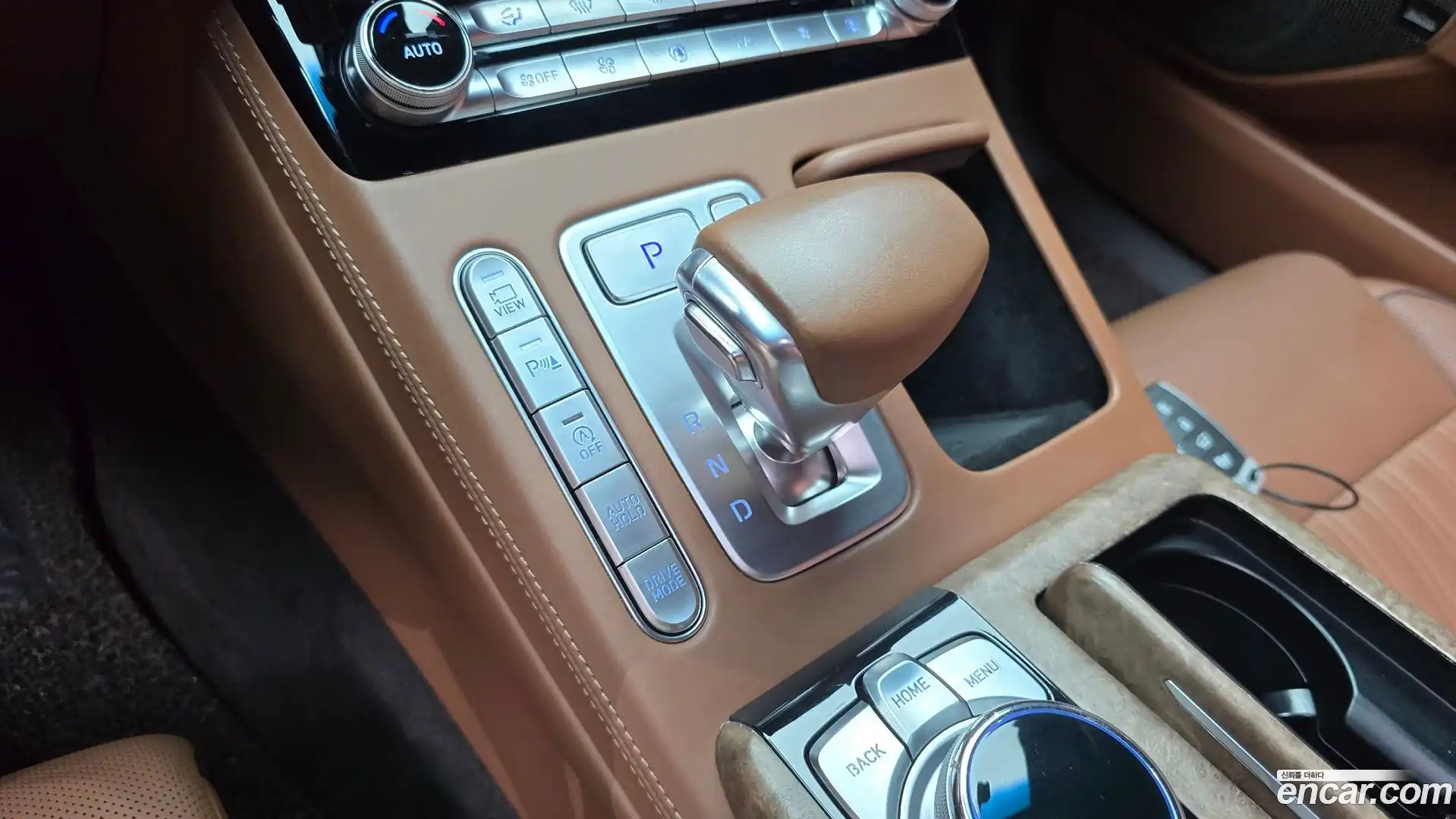 G90 Genesis 2018.11-INNER-009