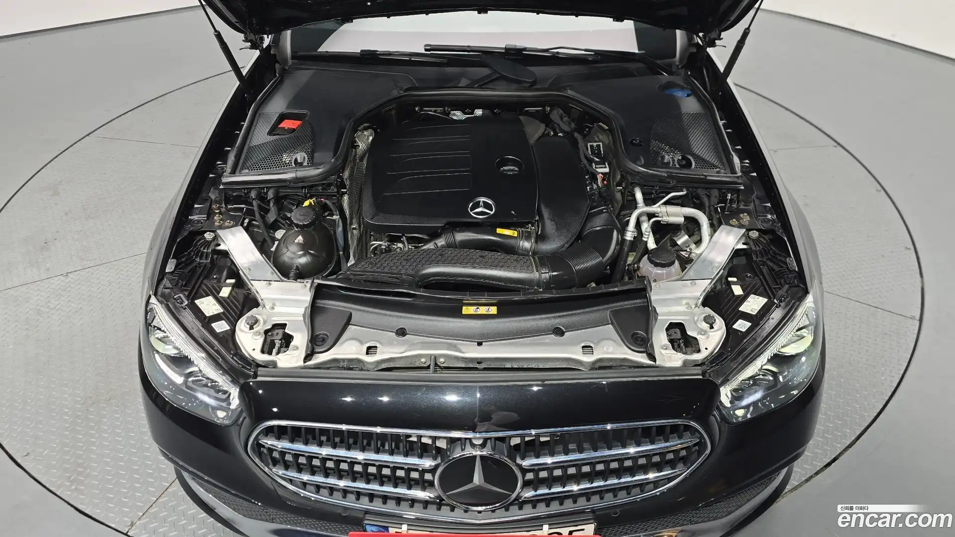 E-Class Mercedes-Benz 2021.4-OUTER-006
