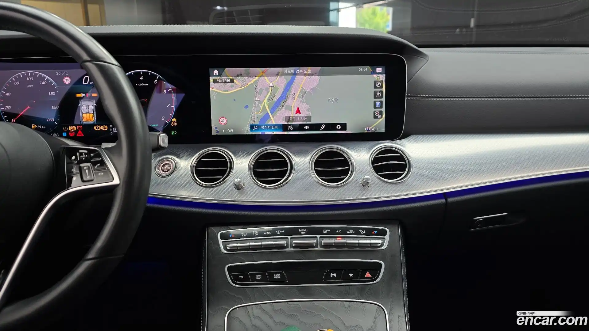 E-Class Mercedes-Benz 2021.4-OPTION-017