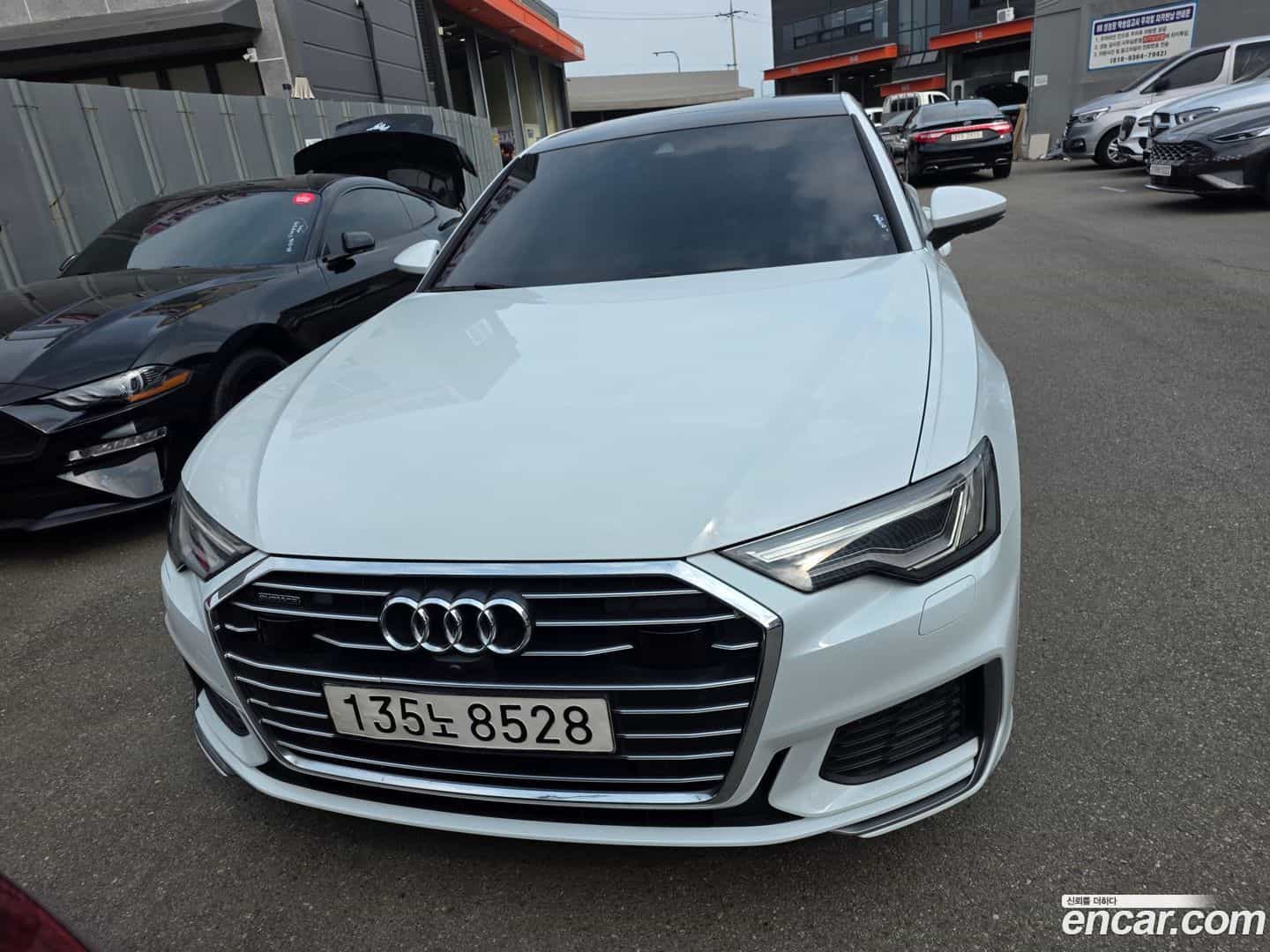 A6 Audi 2021.11-OUTER-001