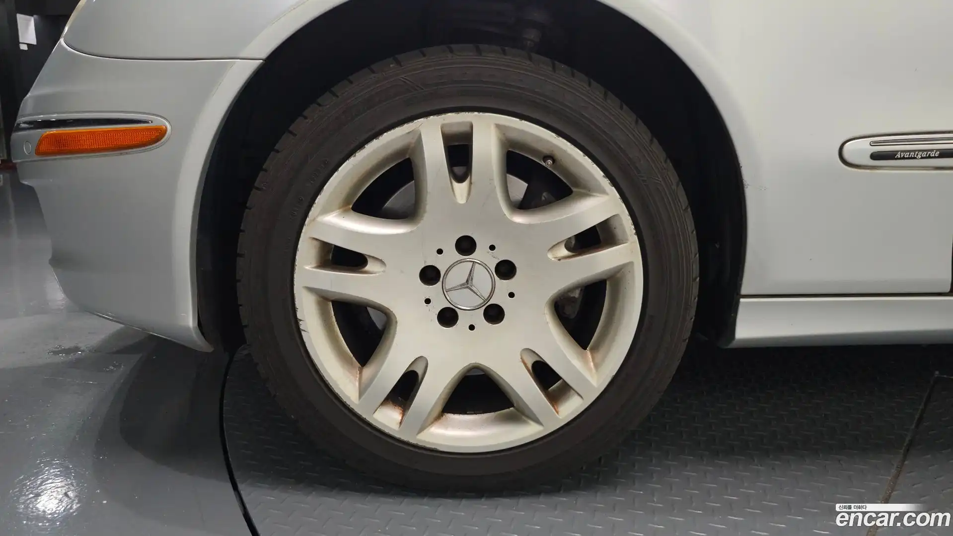 E-Class Mercedes-Benz 2007.7-OUTER-005