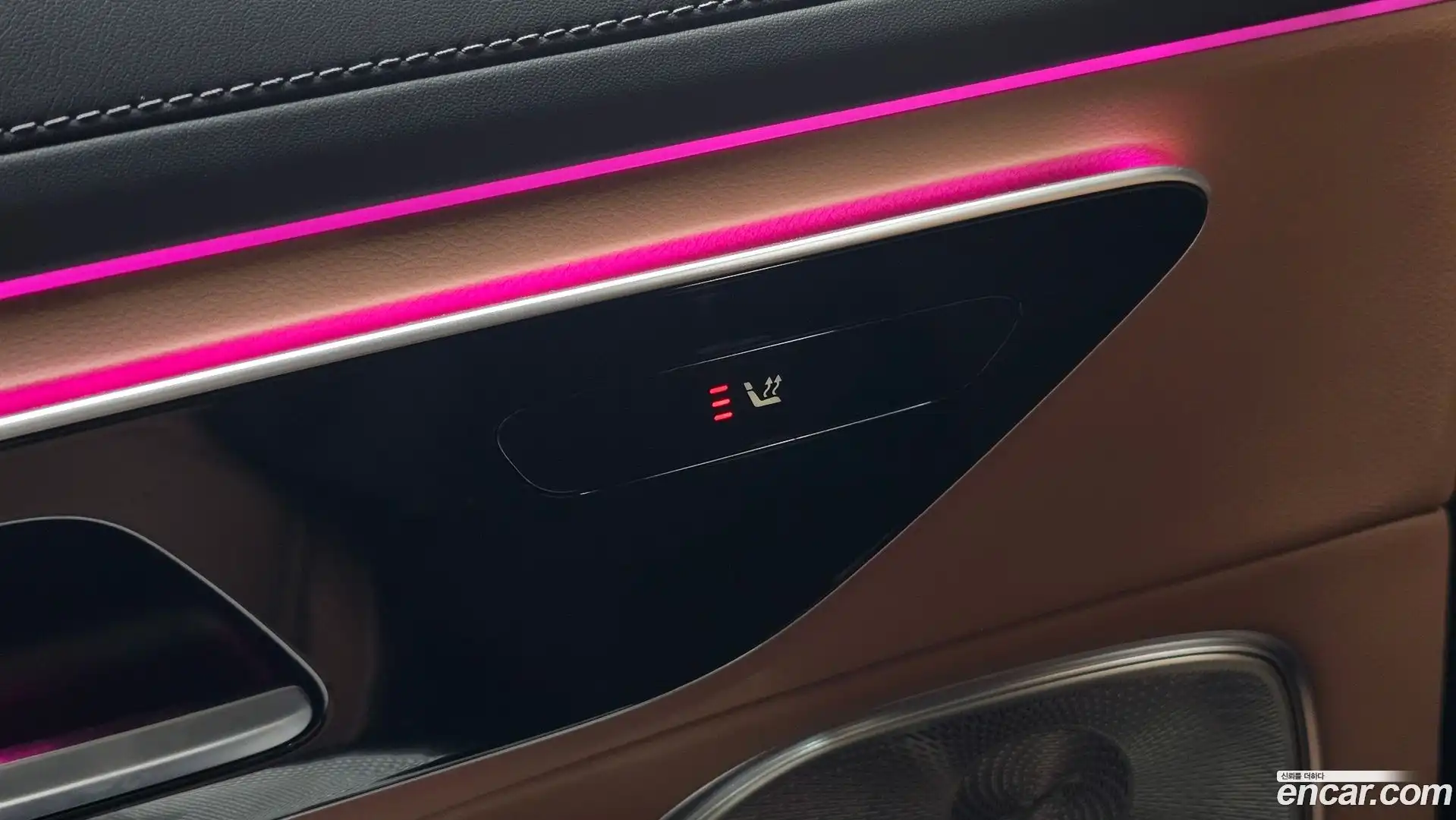 E-Class Mercedes-Benz 2024.1-OPTION-041