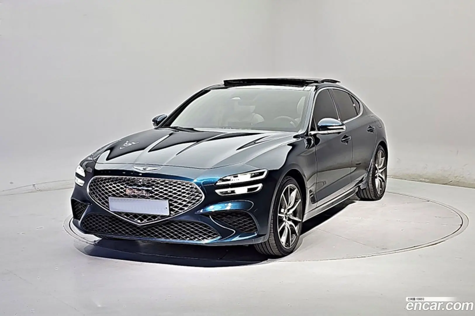 Main__Slider__Photo:G70 Genesis 2023.9-0