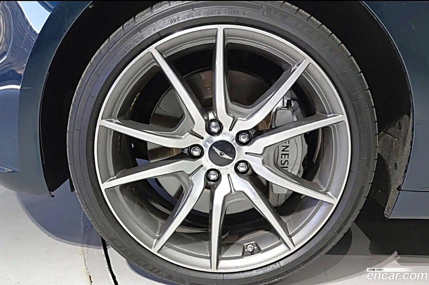 G70 Genesis 2023.9-INNER-008