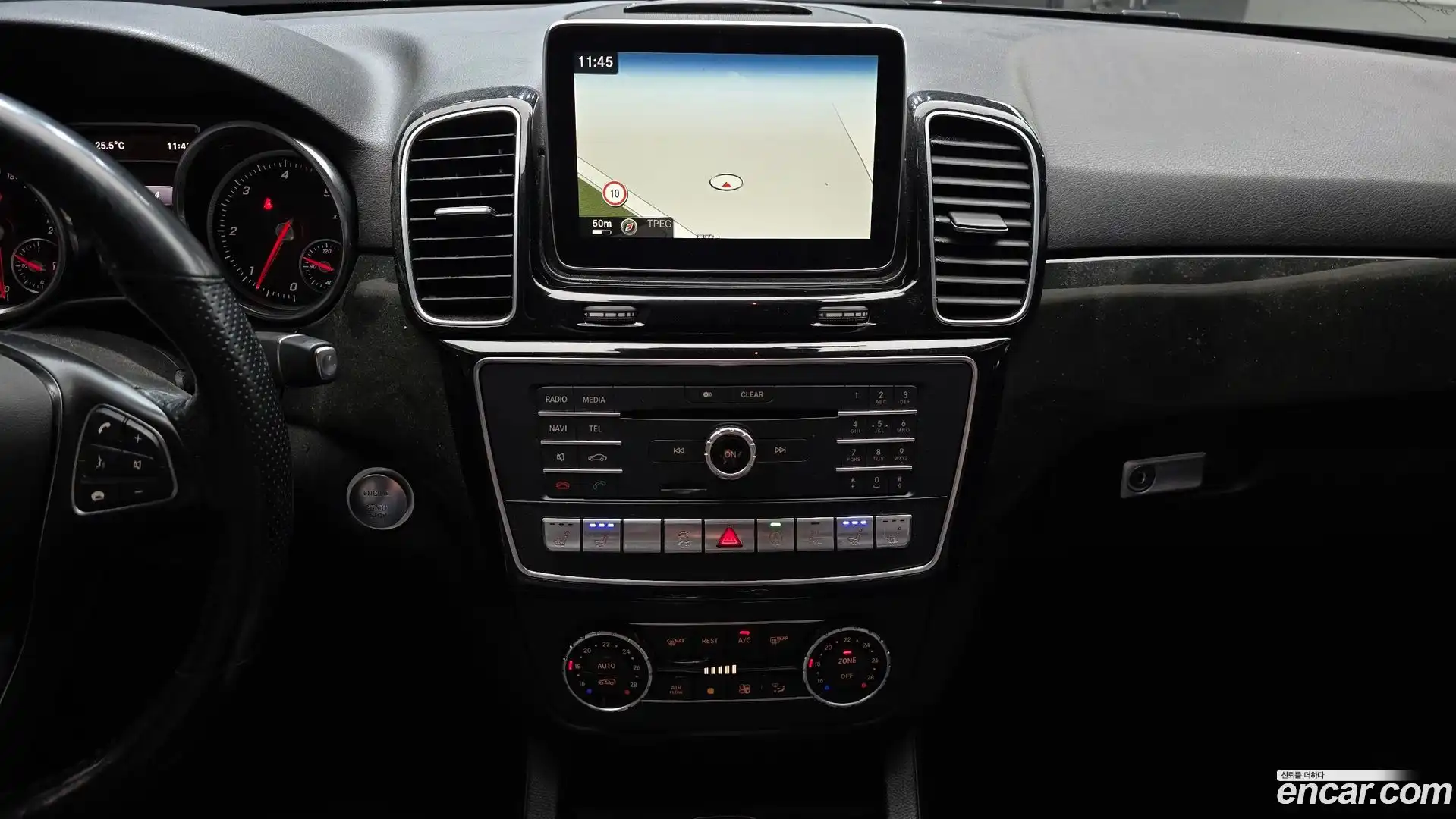 GLE-Class Mercedes-Benz 2016.3-OPTION-023