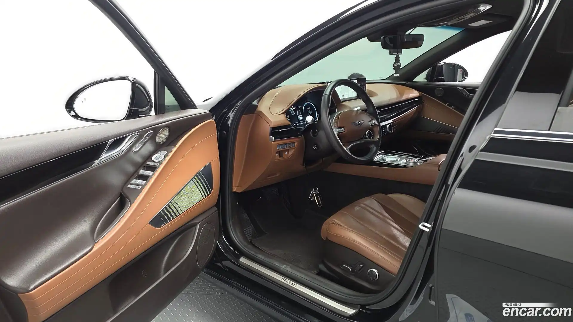 G80 Genesis 2021.2-INNER-010