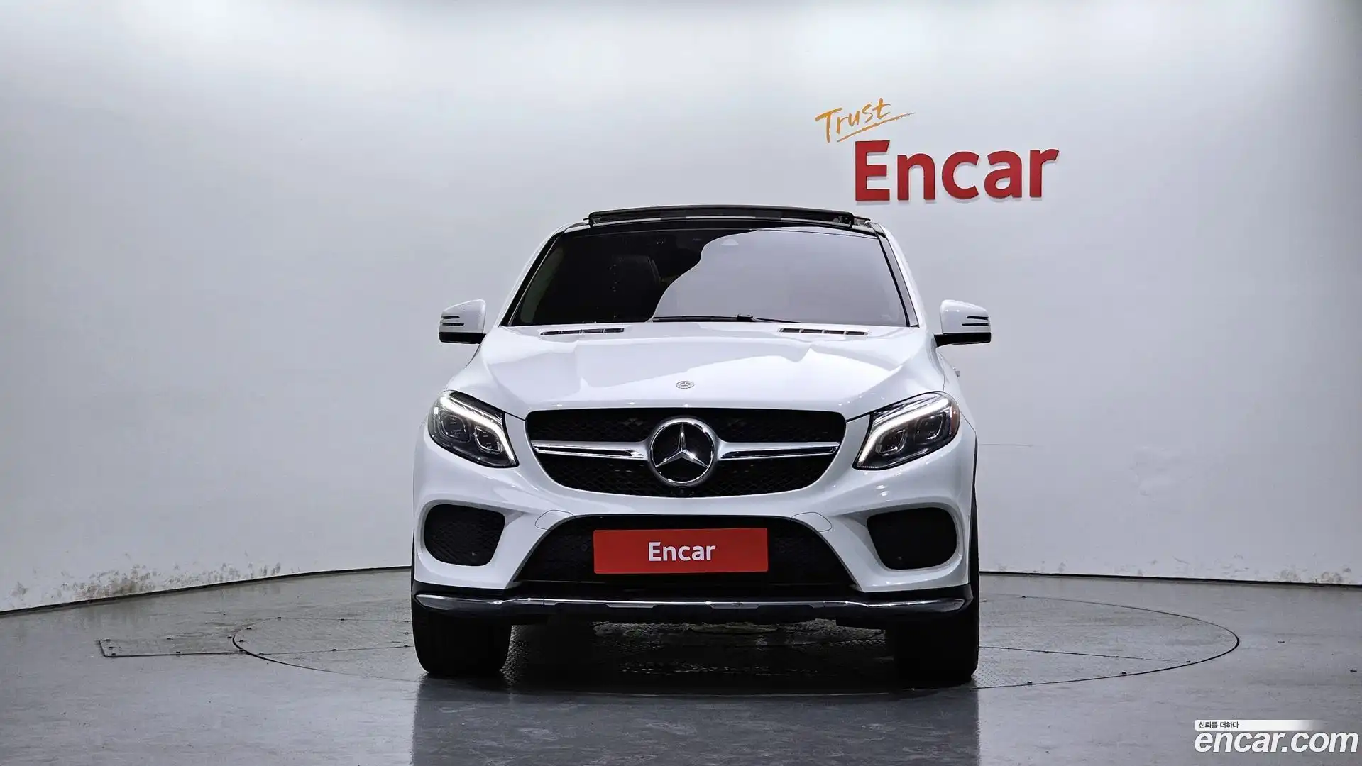 GLE-Class Mercedes-Benz 2017.7-OUTER-003