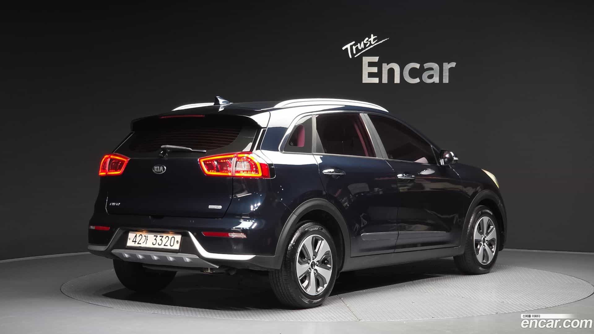 Niro Kia 2017.9-OUTER-002