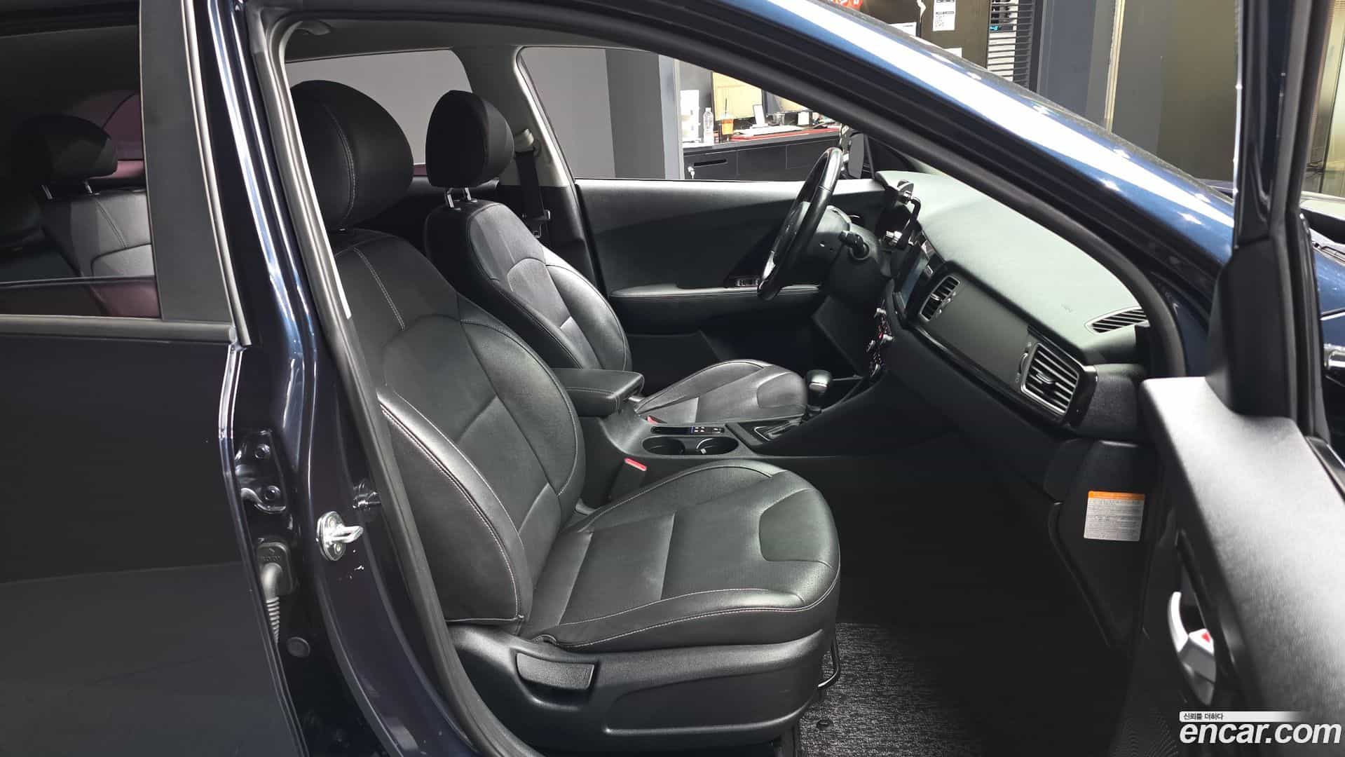 Niro Kia 2017.9-OPTION-015