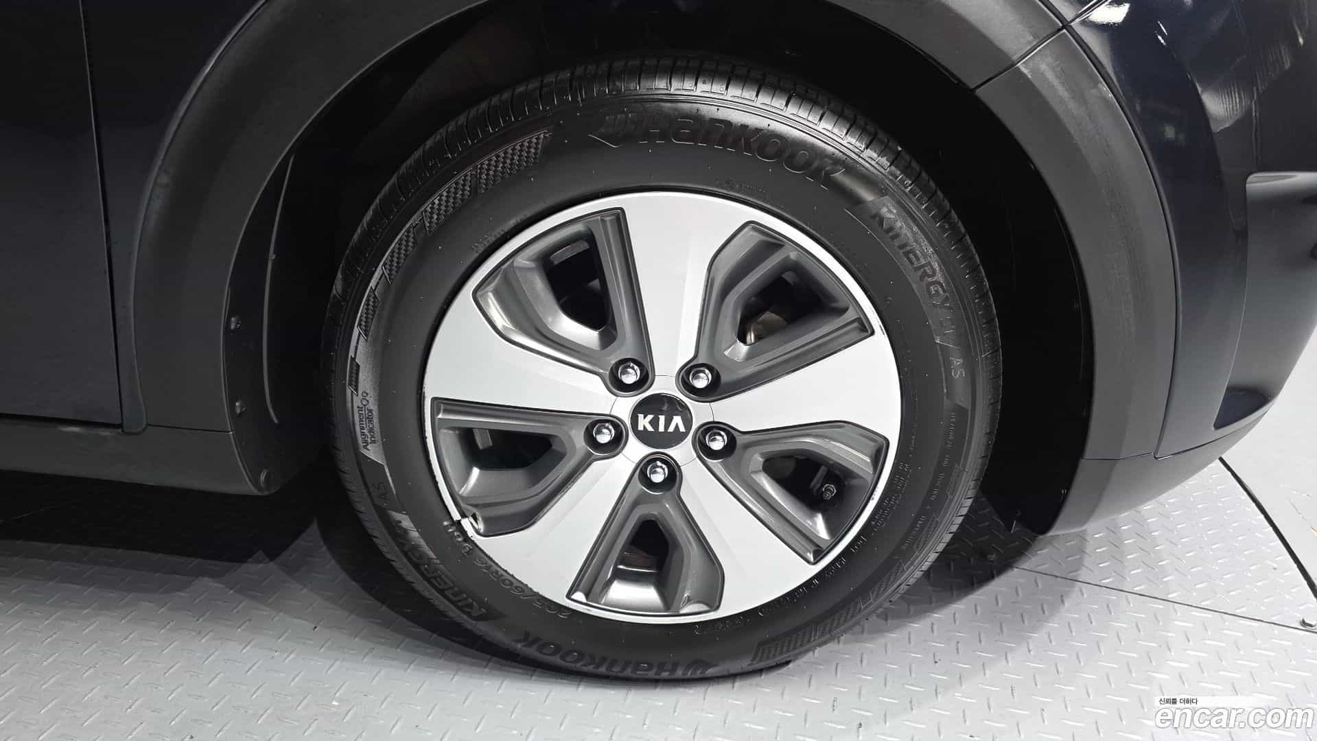 Niro Kia 2017.9-OUTER-031