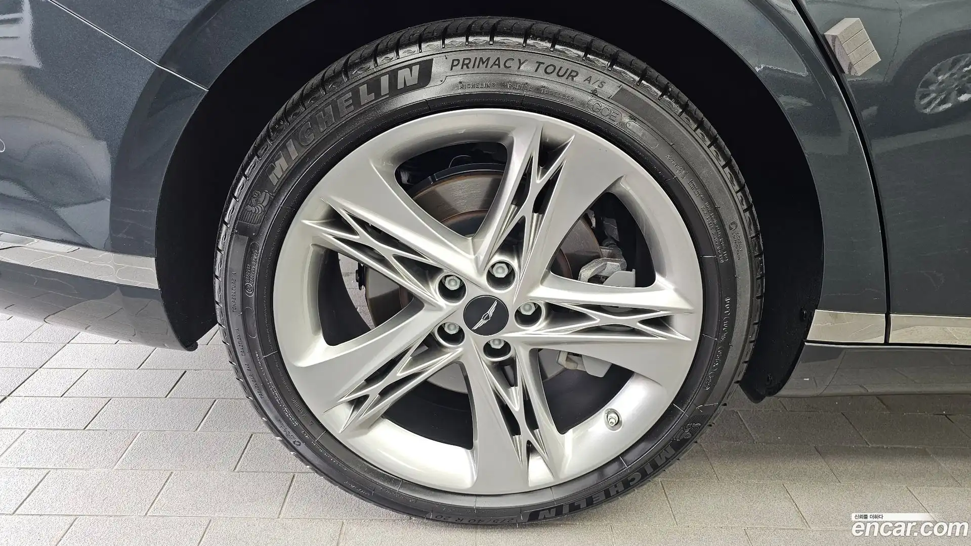G90 Genesis 2023.5-OUTER-005