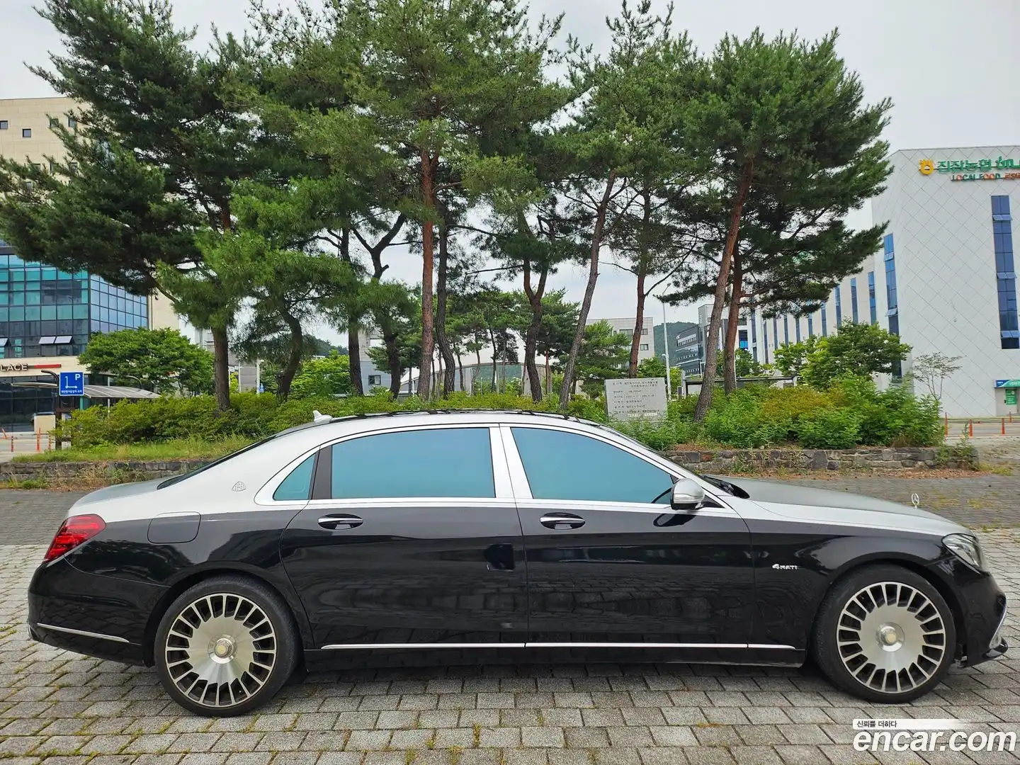 S-Class Mercedes-Benz 2016.3-OUTER-003