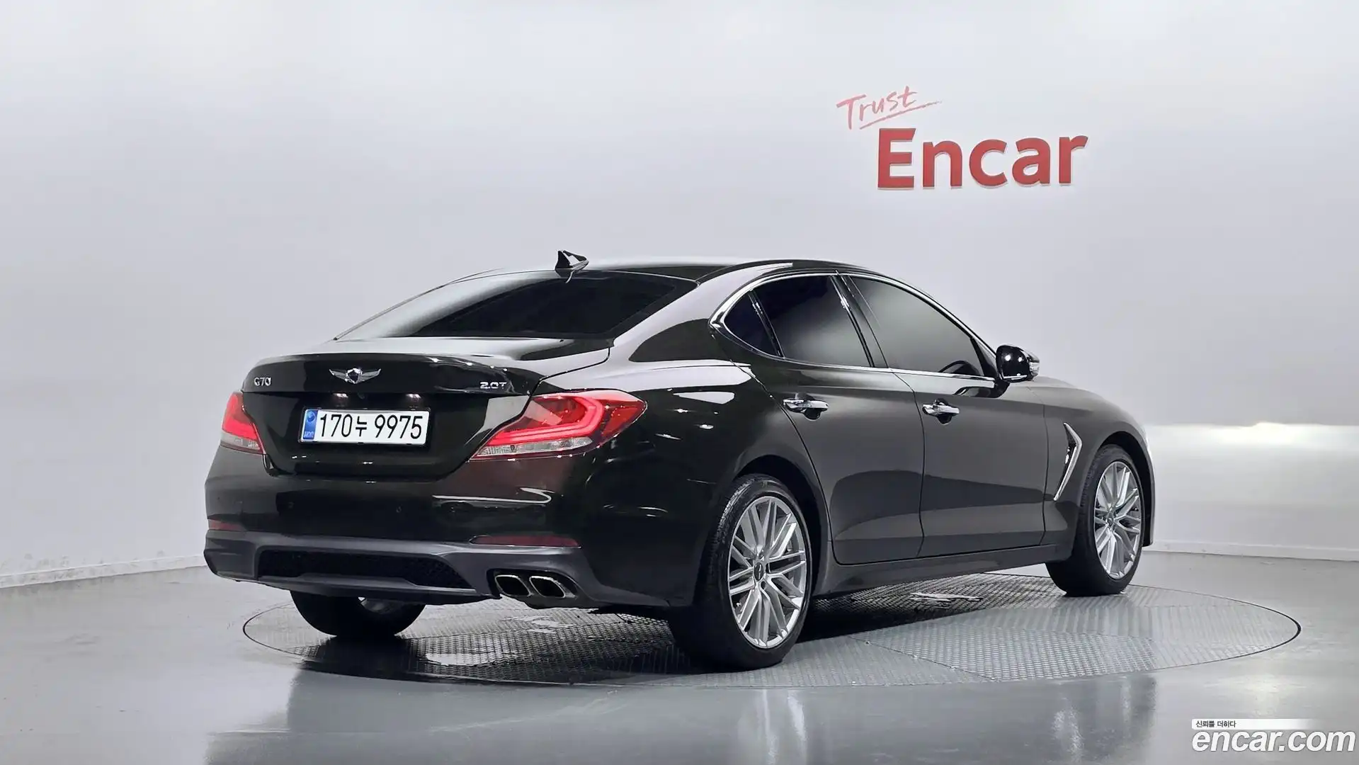 G70 Genesis 2019.0-OUTER-002
