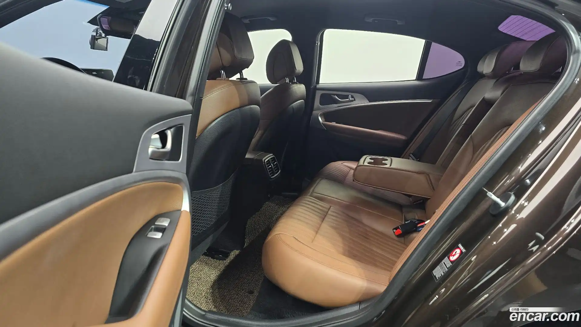 G70 Genesis 2019.0-OPTION-016