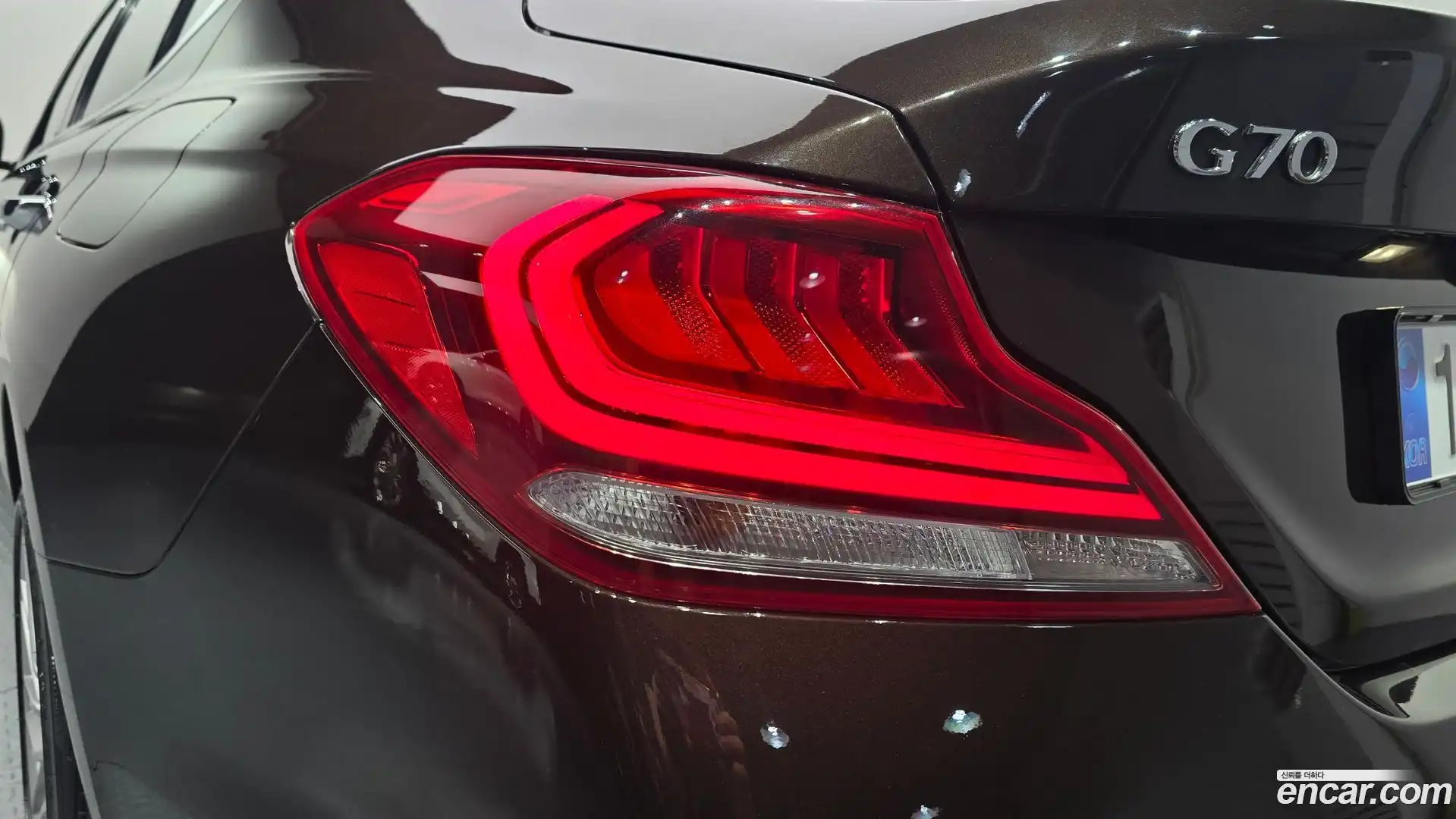 G70 Genesis 2019.0-OUTER-033