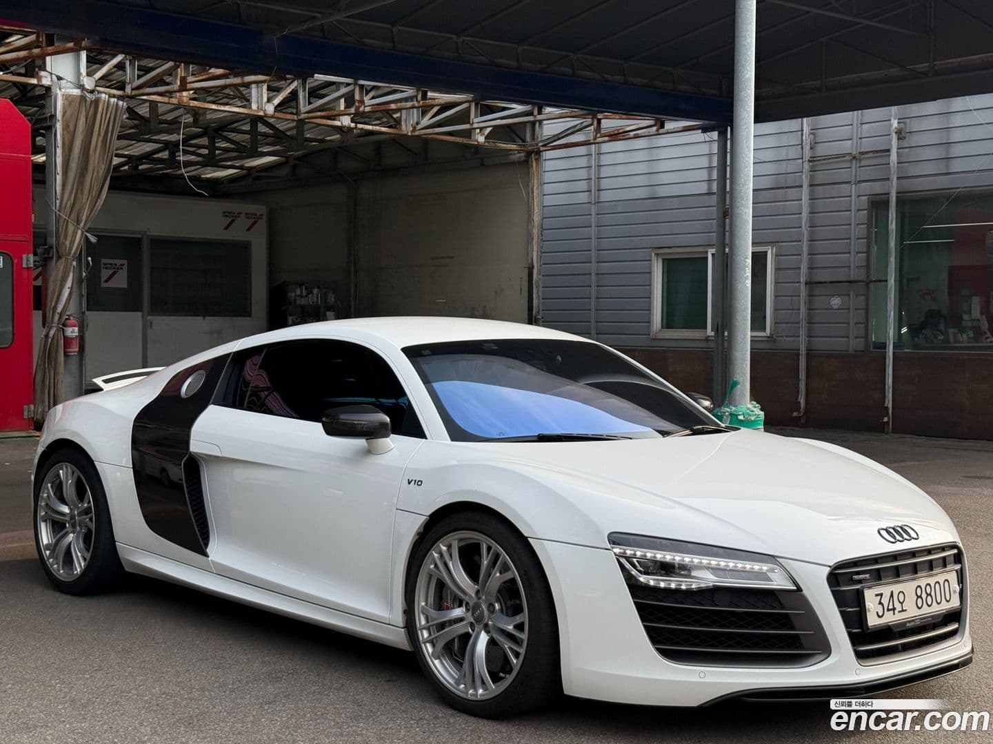 Main__Slider__Photo:R8 Audi 2014.5-0