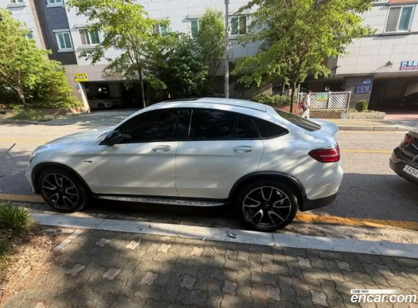 GLC-Class Mercedes-Benz 2018.9-OUTER-002
