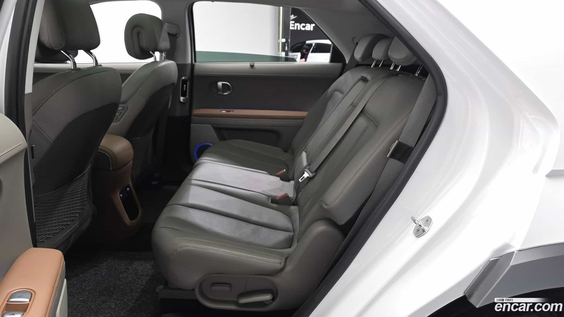 Ioniq5 Hyundai 2021.6-INNER-036