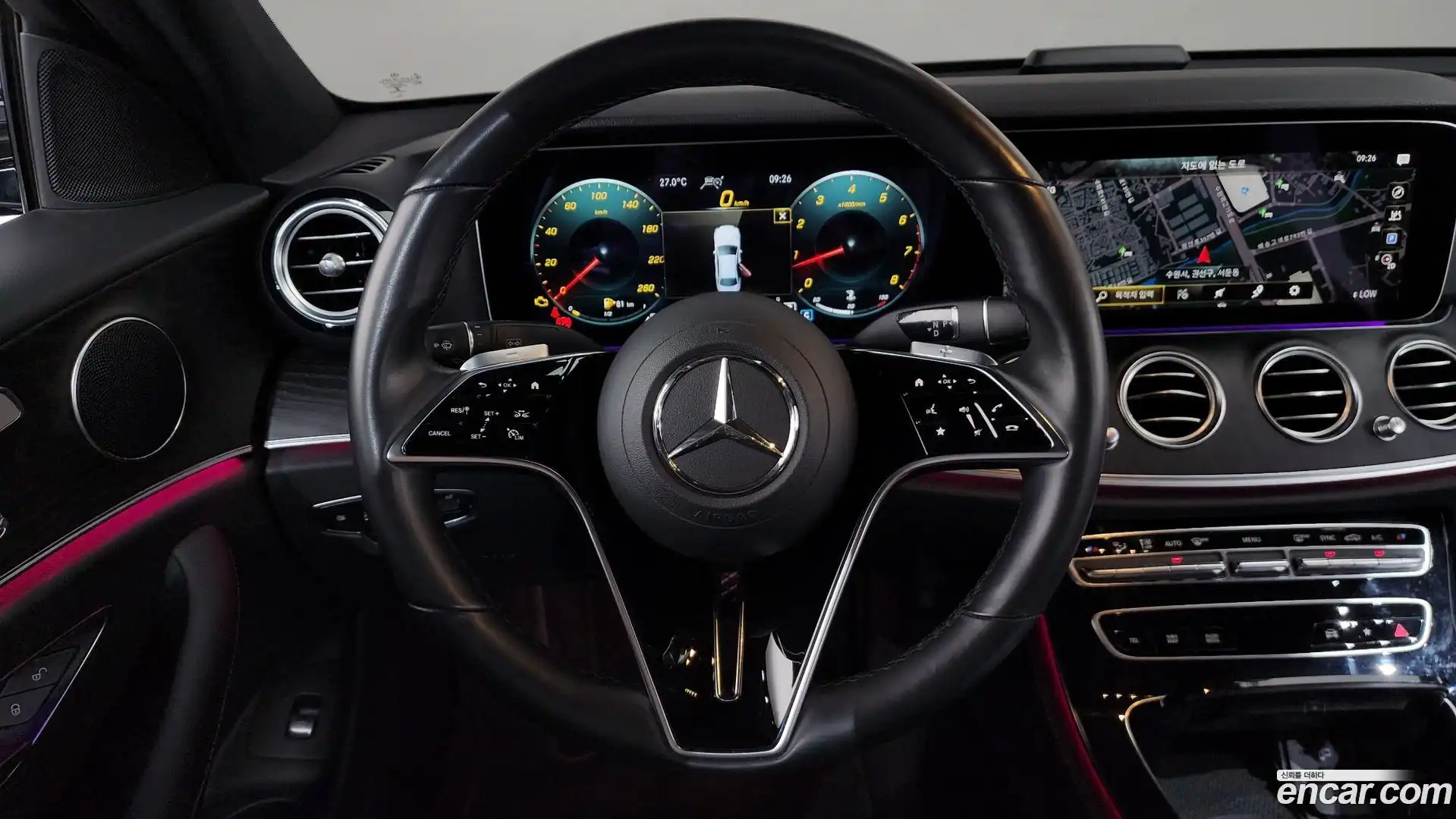 E-Class Mercedes-Benz 2022.1-OPTION-017