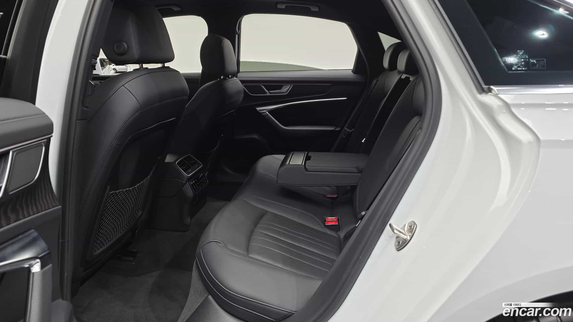 A6 Audi 2023.10-OPTION-016