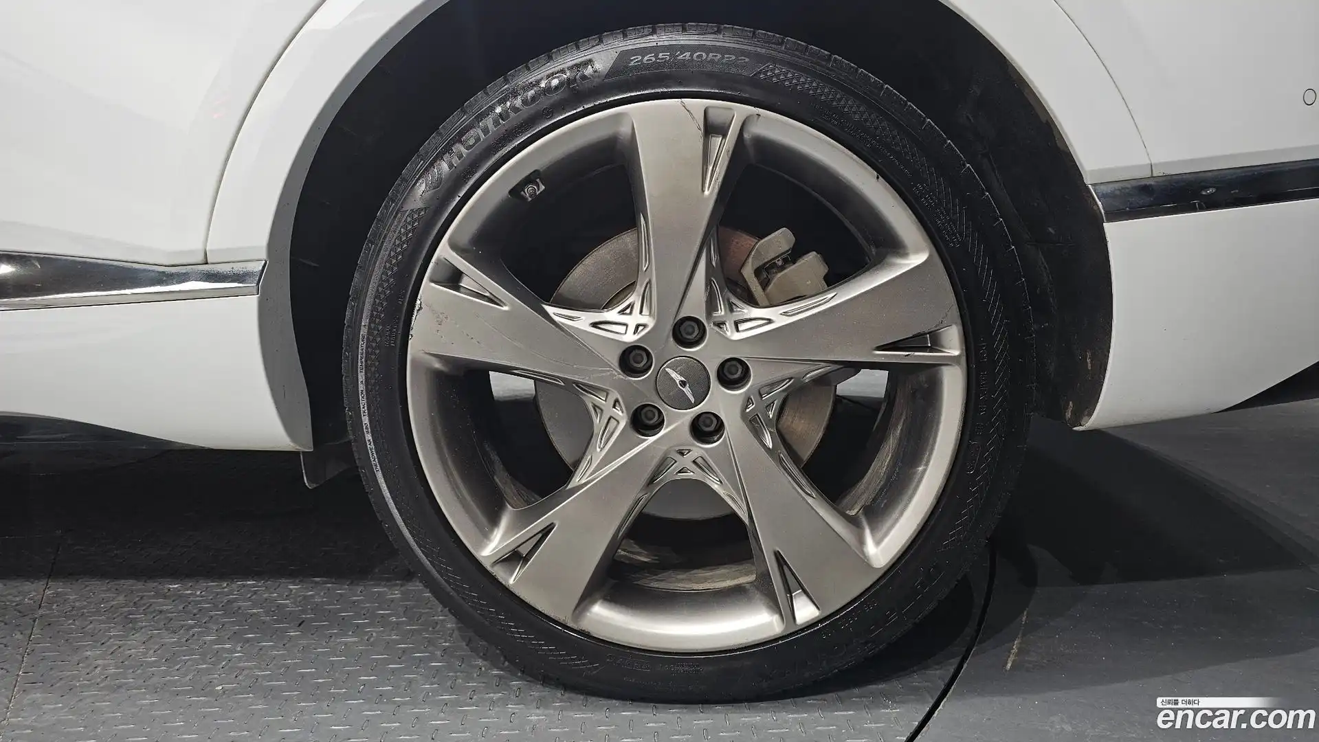 GV80 Genesis 2020.0-OUTER-031