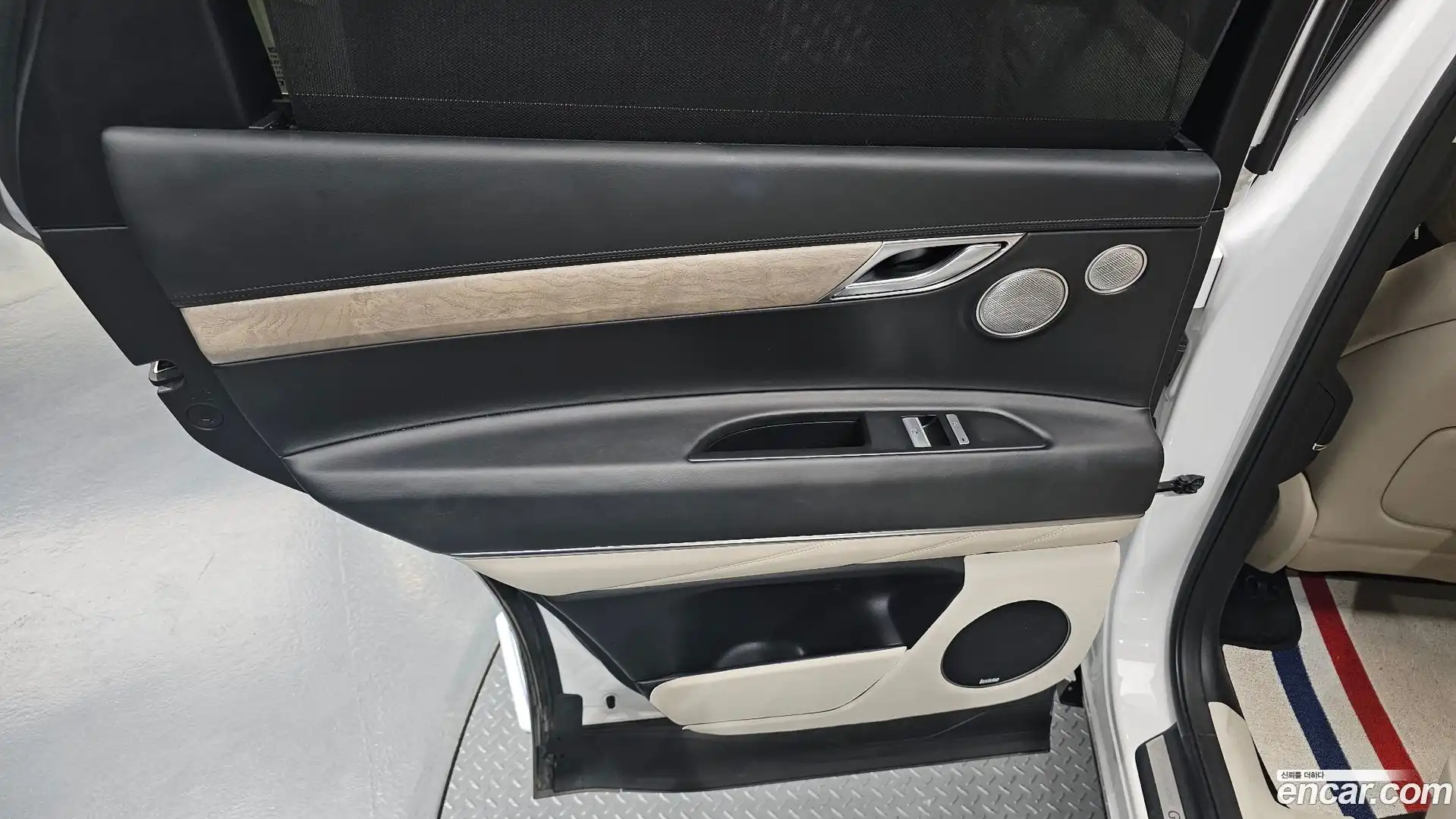 GV80 Genesis 2020.0-INNER-035
