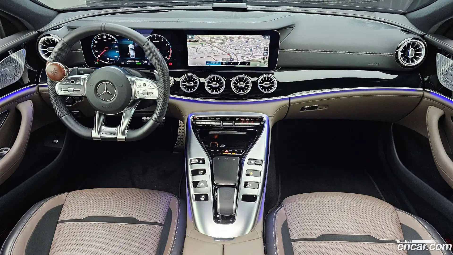 AMG GT Mercedes-Benz 2021.7-INNER-007