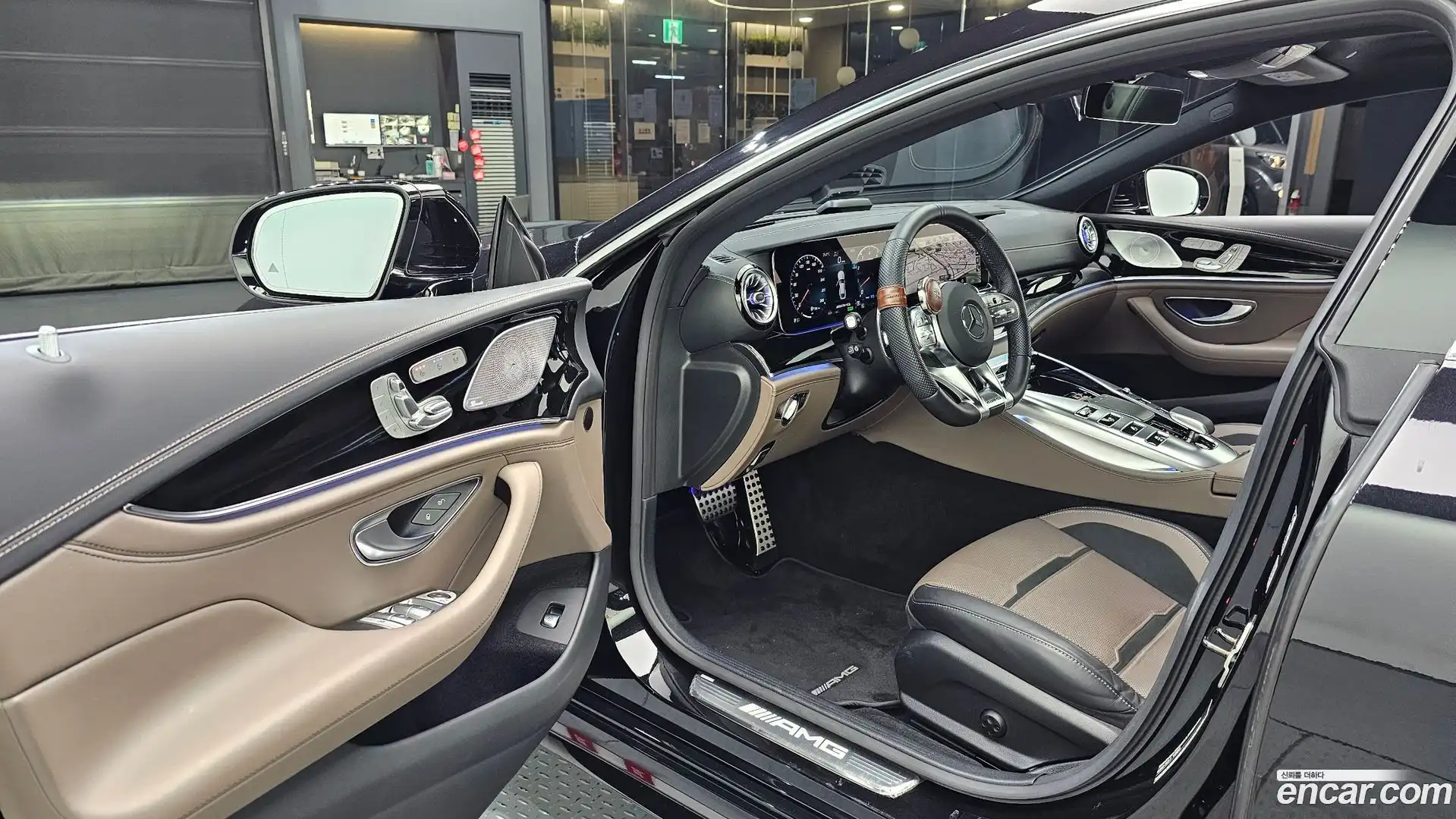 AMG GT Mercedes-Benz 2021.7-INNER-010