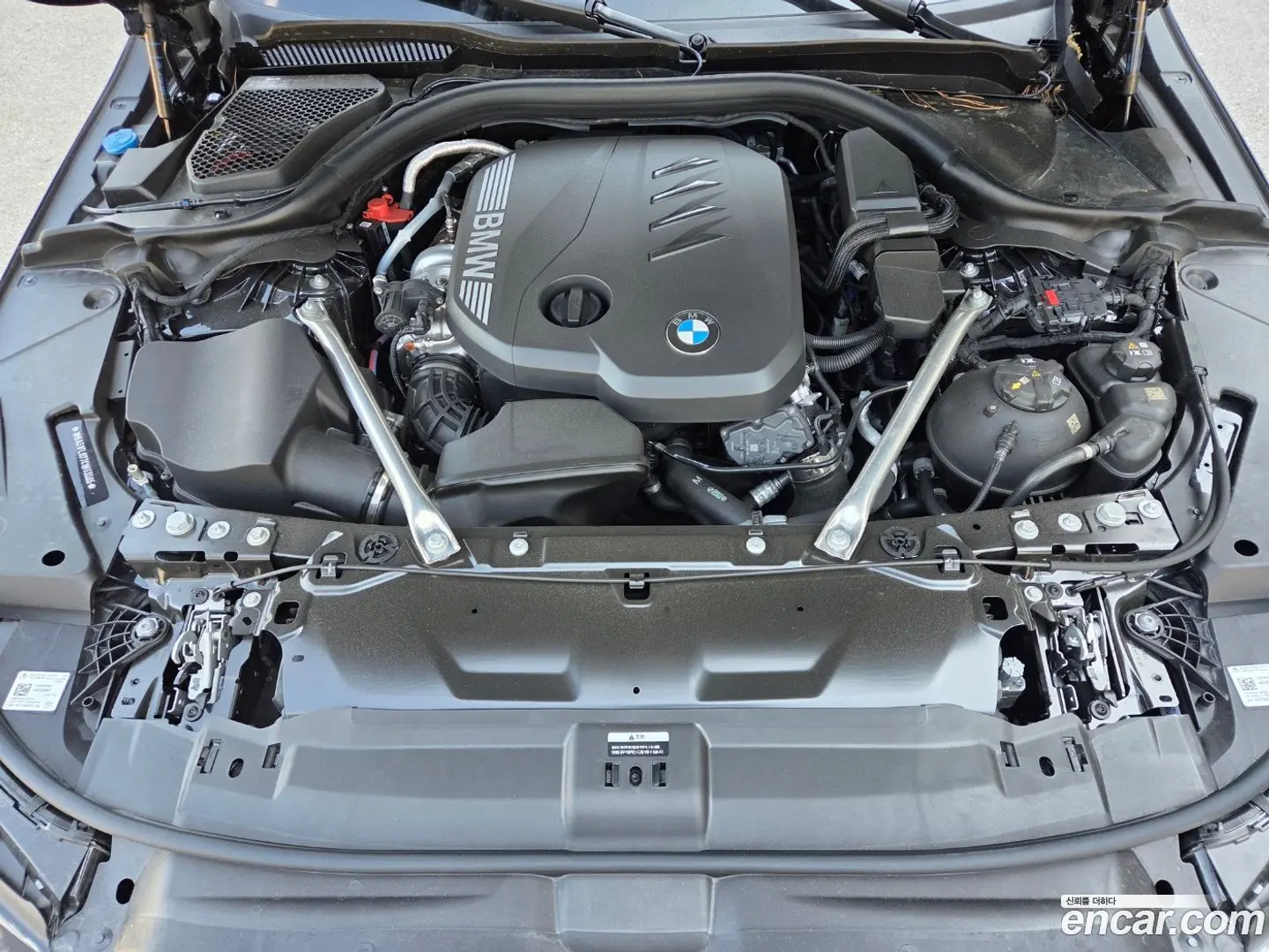 Main__Slider__Photo:5-Series BMW 2025.11-0