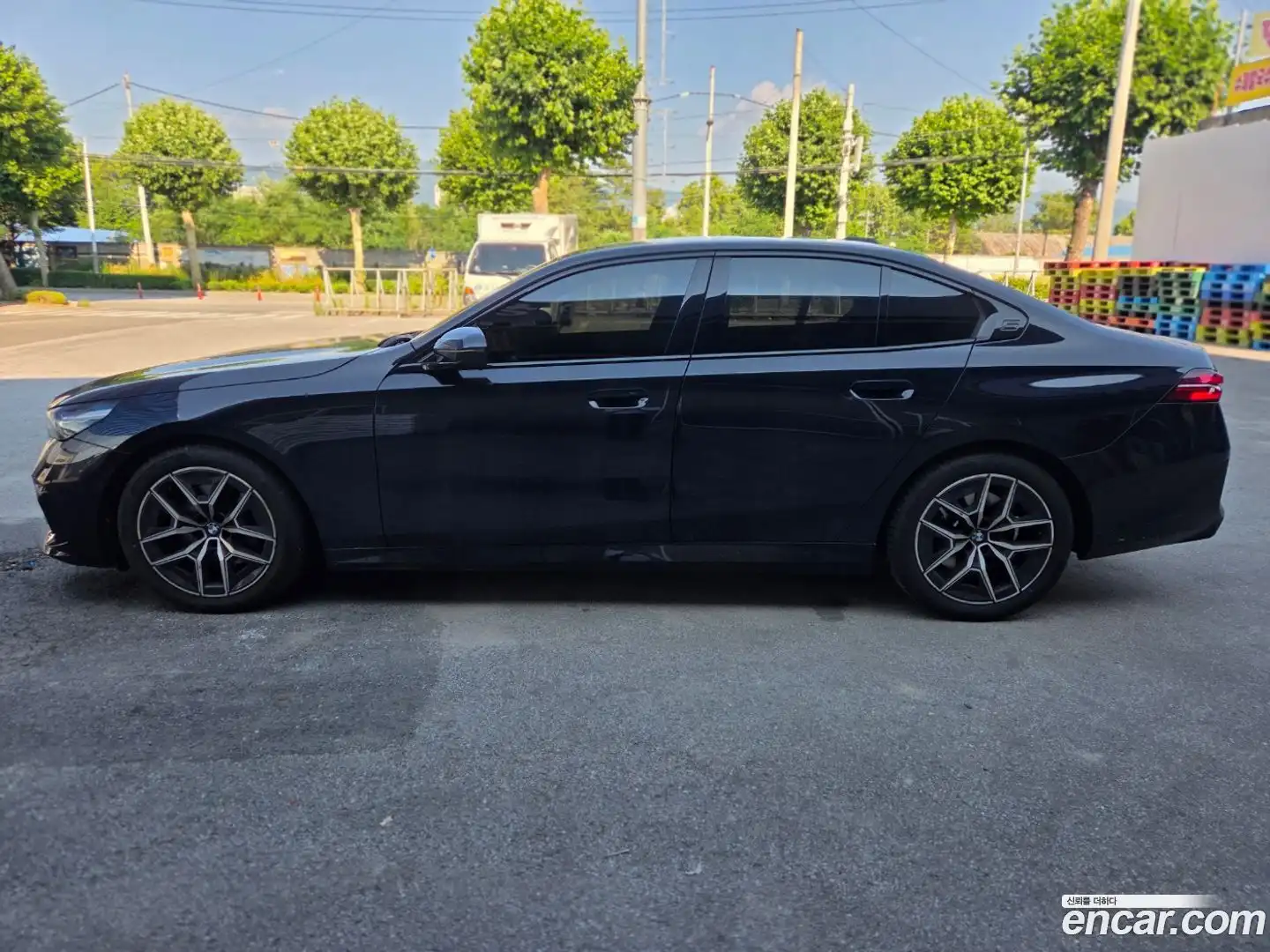 5-Series BMW 2025.11-OPTION-016