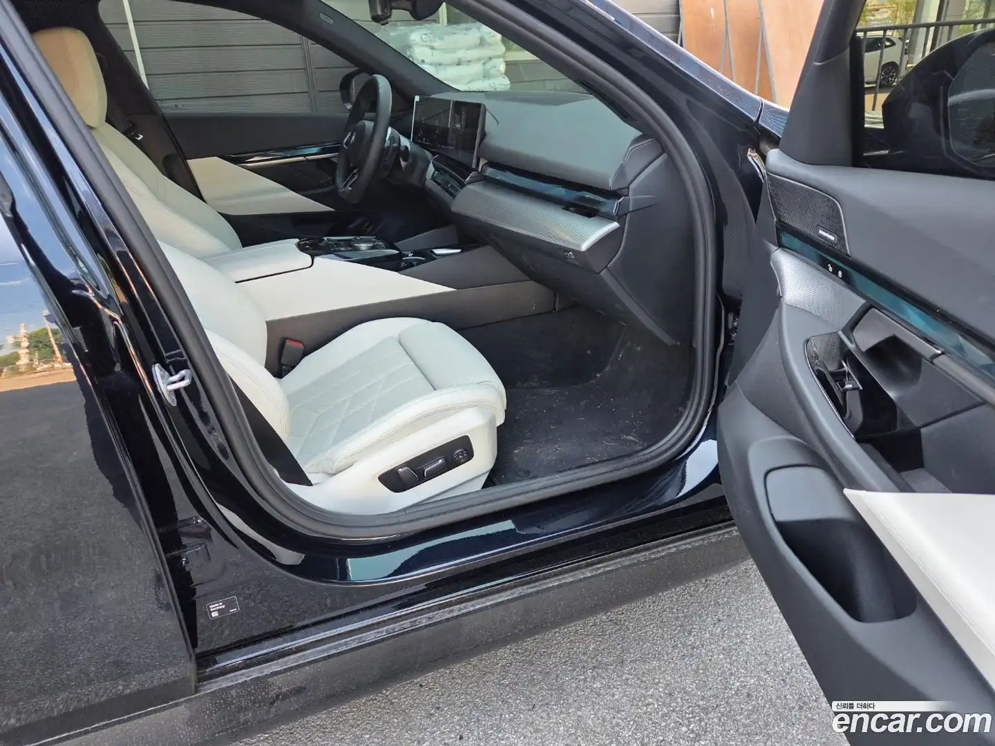 5-Series BMW 2025.11-OPTION-018