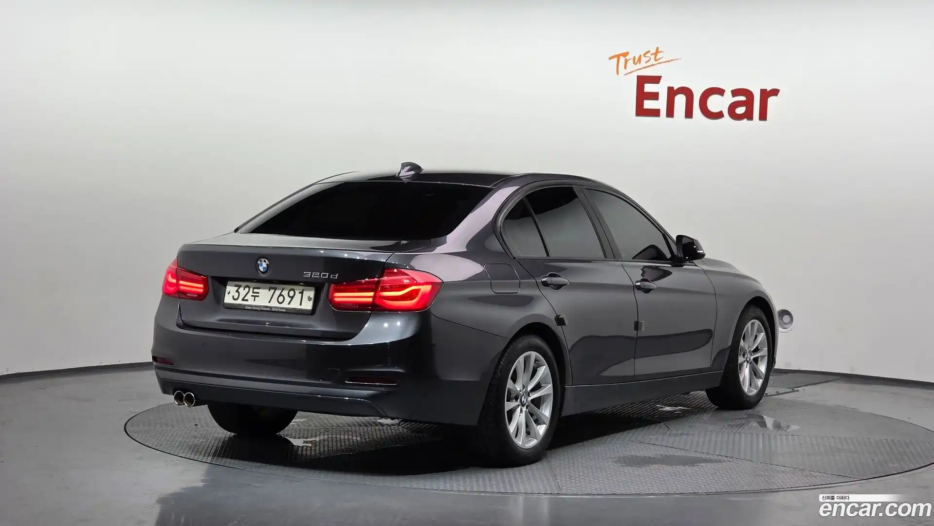 3-Series BMW 2017.11-OUTER-002